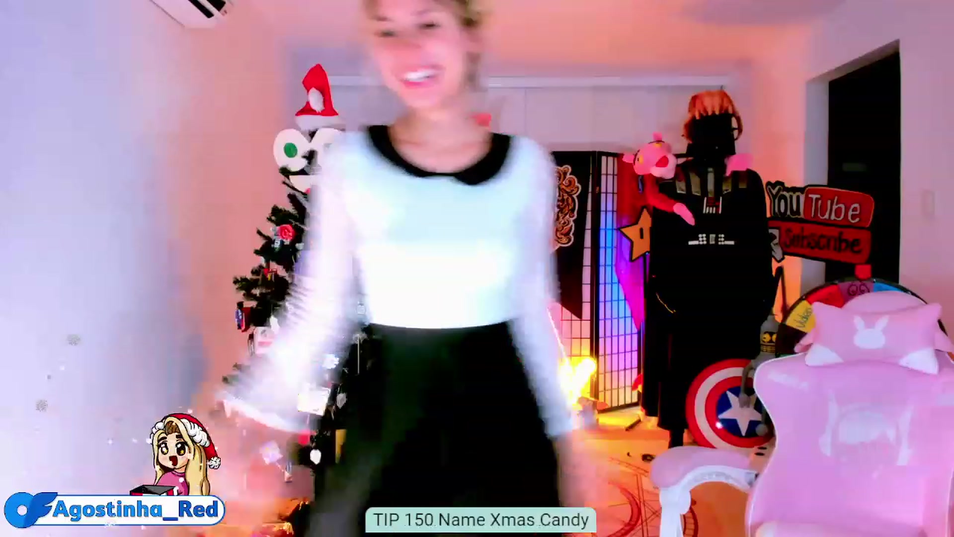 Gallery image thumbnail from Agostinha_Red's myfreecams stream on, 12/13/2022, 24:16 image 9 of 20