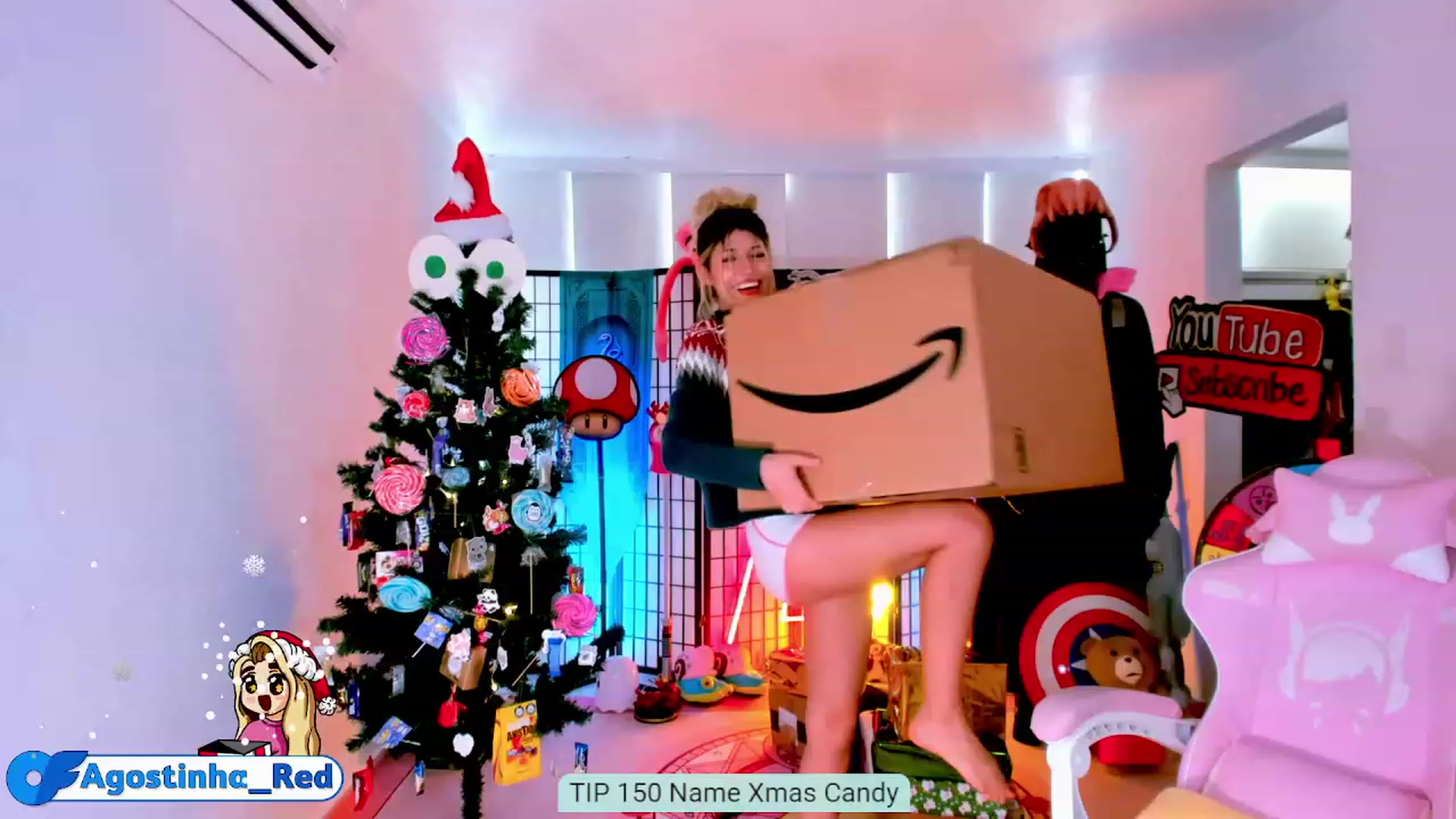 Gallery image thumbnail from Agostinha_Red's myfreecams stream on, 12/19/2022, 17:21 image 5 of 20