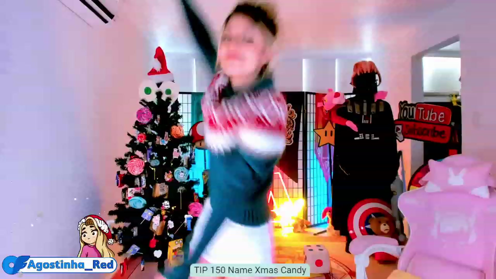 Gallery image thumbnail from Agostinha_Red's myfreecams stream on, 12/19/2022, 17:21 image 4 of 20