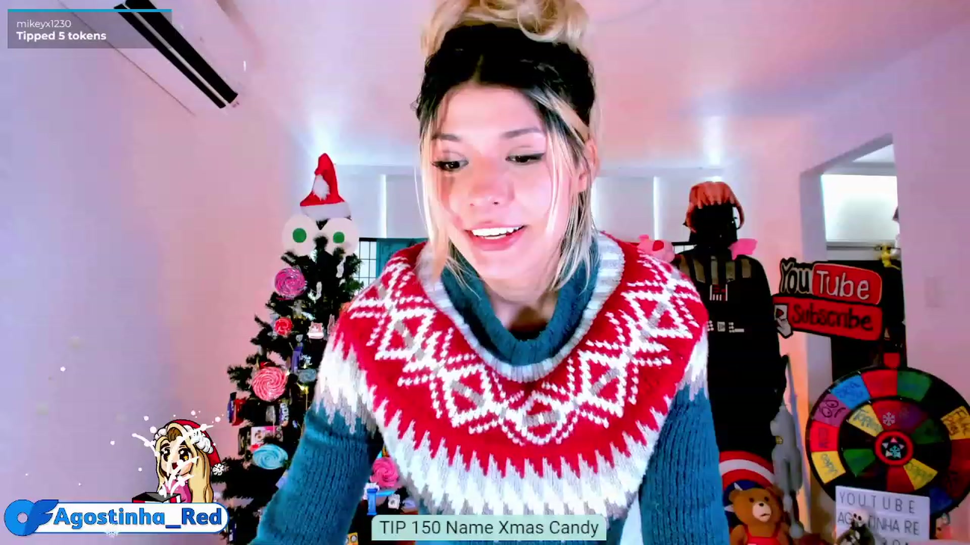 Gallery image thumbnail from Agostinha_Red's myfreecams stream on, 12/19/2022, 17:21 image 12 of 20