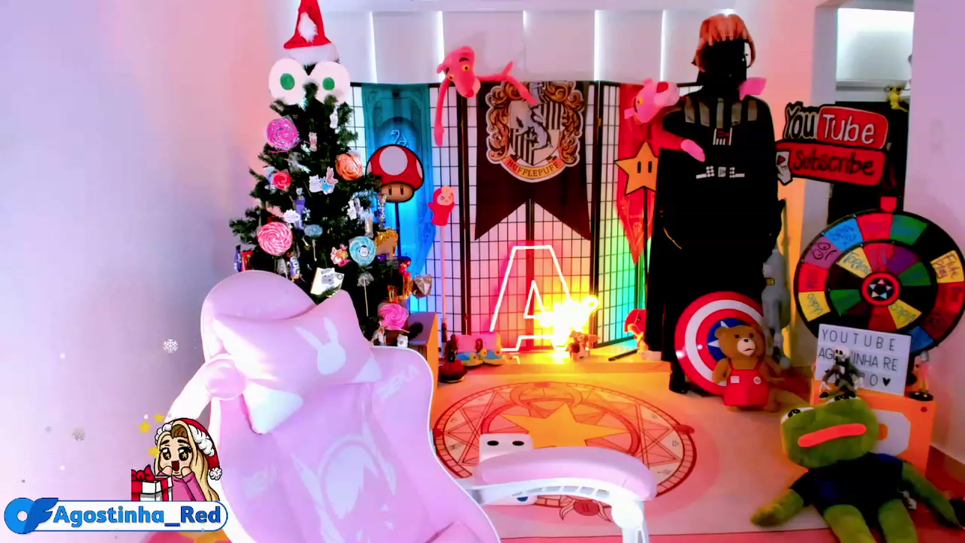 Gallery image thumbnail from Agostinha_Red's myfreecams stream on, 12/21/2022, 15:05 image 20 of 20