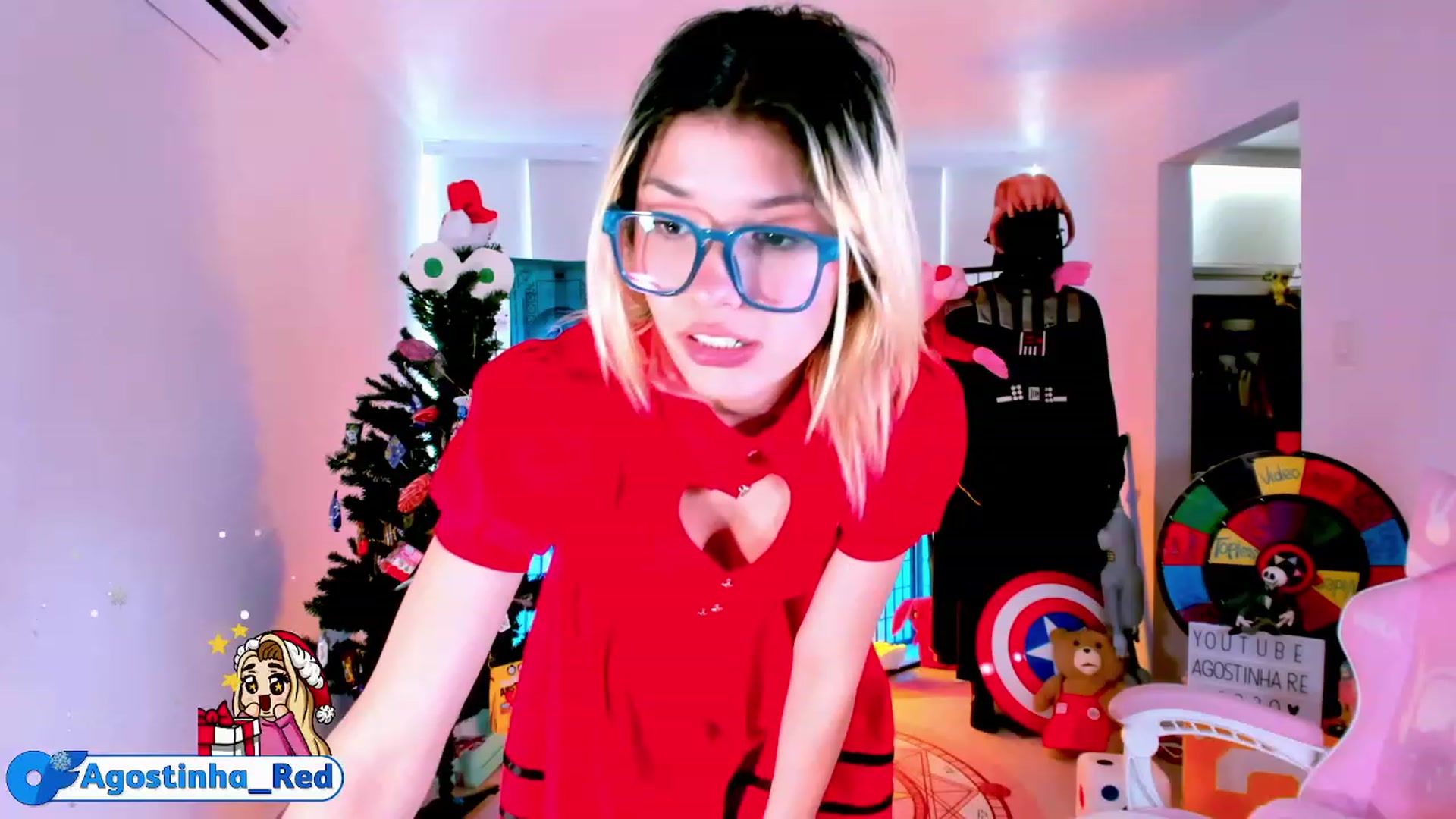 Gallery image thumbnail from Agostinha_Red's myfreecams stream on, 12/29/2022, 15:26 image 11 of 20
