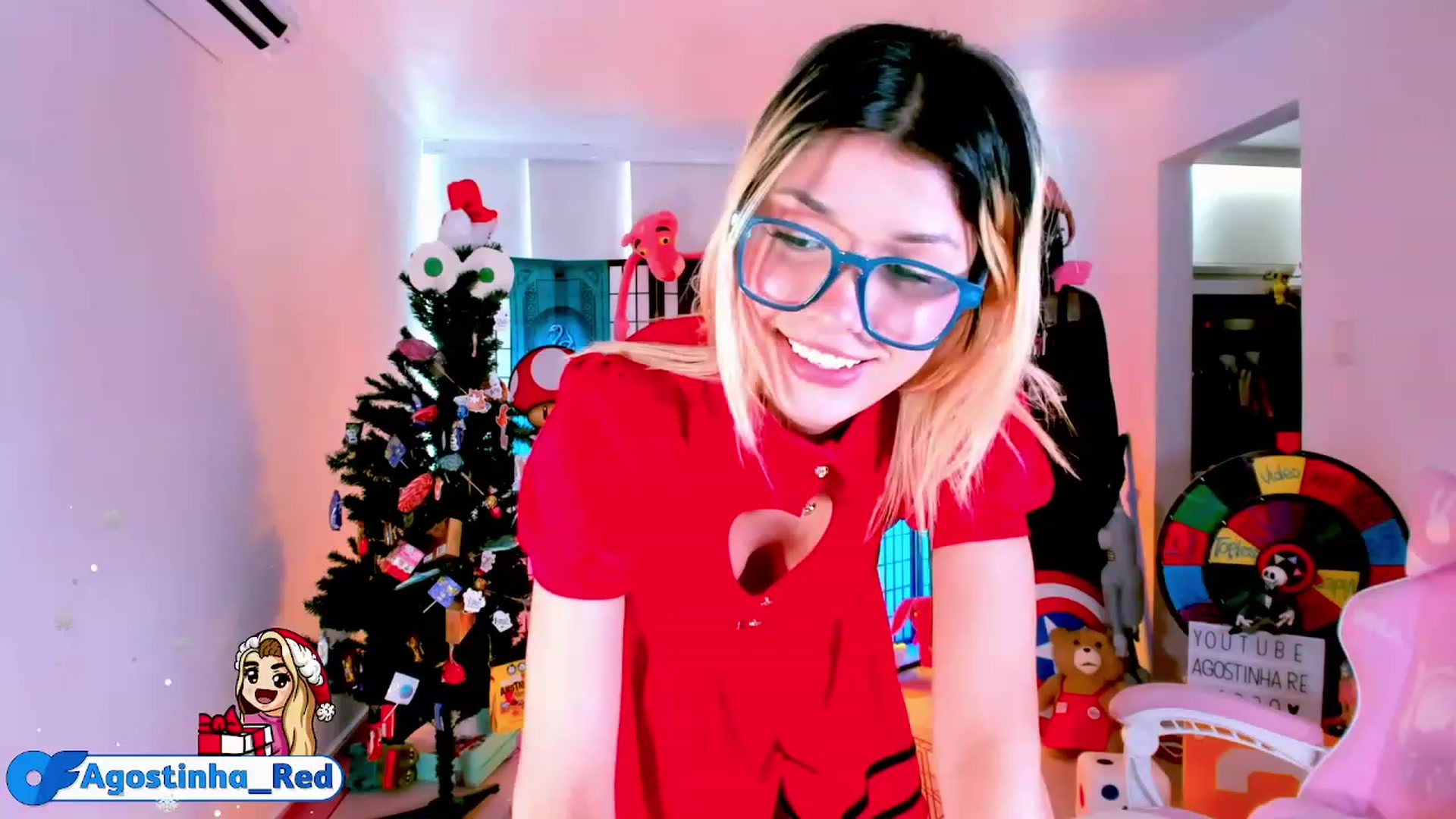 Gallery image thumbnail from Agostinha_Red's myfreecams stream on, 12/29/2022, 15:26 image 8 of 20