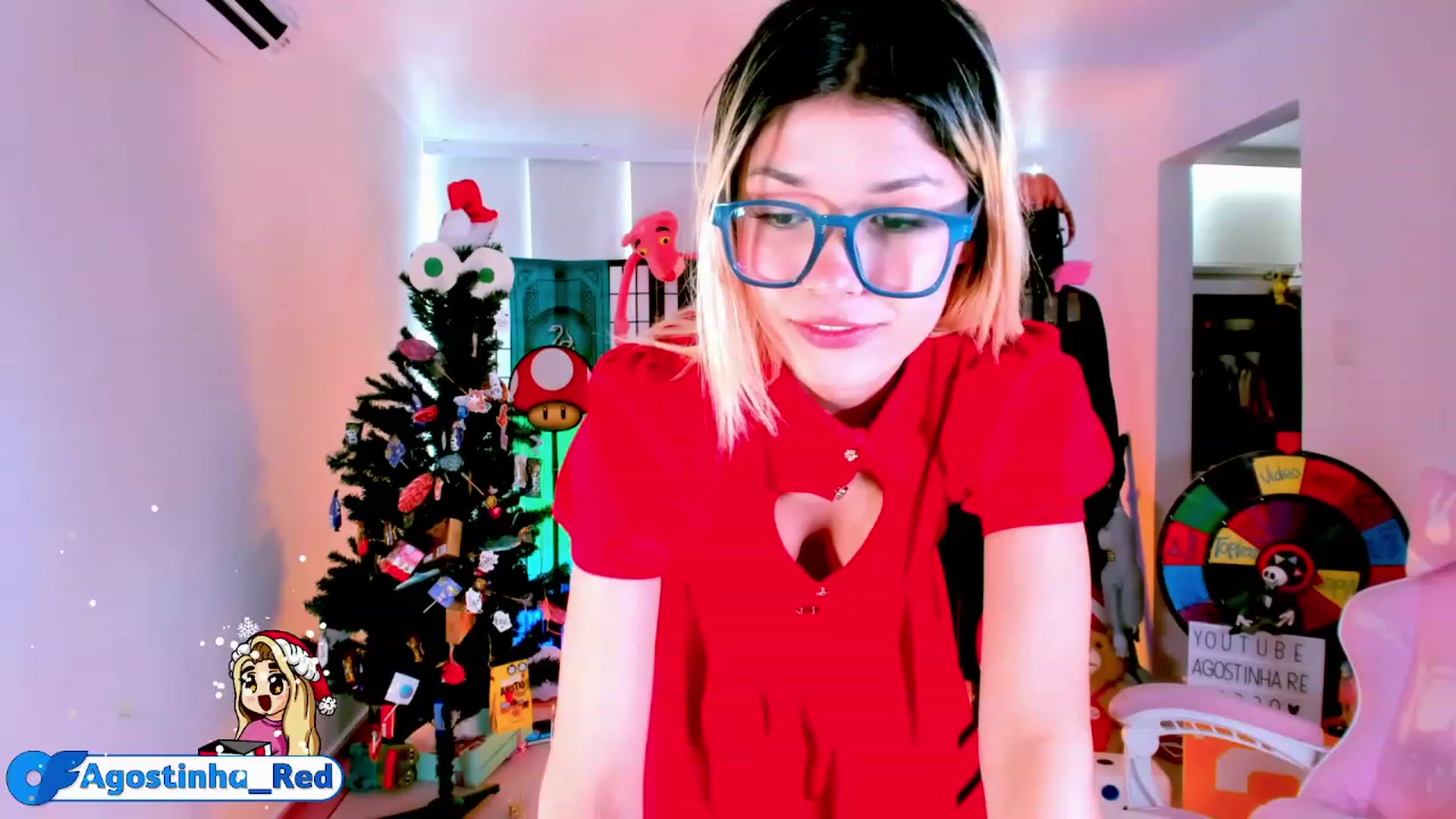 Gallery image thumbnail from Agostinha_Red's myfreecams stream on, 12/29/2022, 15:26 image 5 of 20