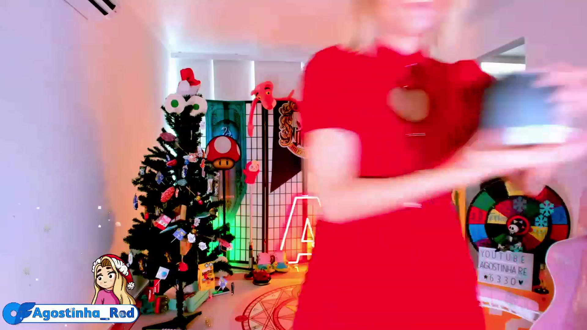 Gallery image thumbnail from Agostinha_Red's myfreecams stream on, 12/29/2022, 15:26 image 19 of 20