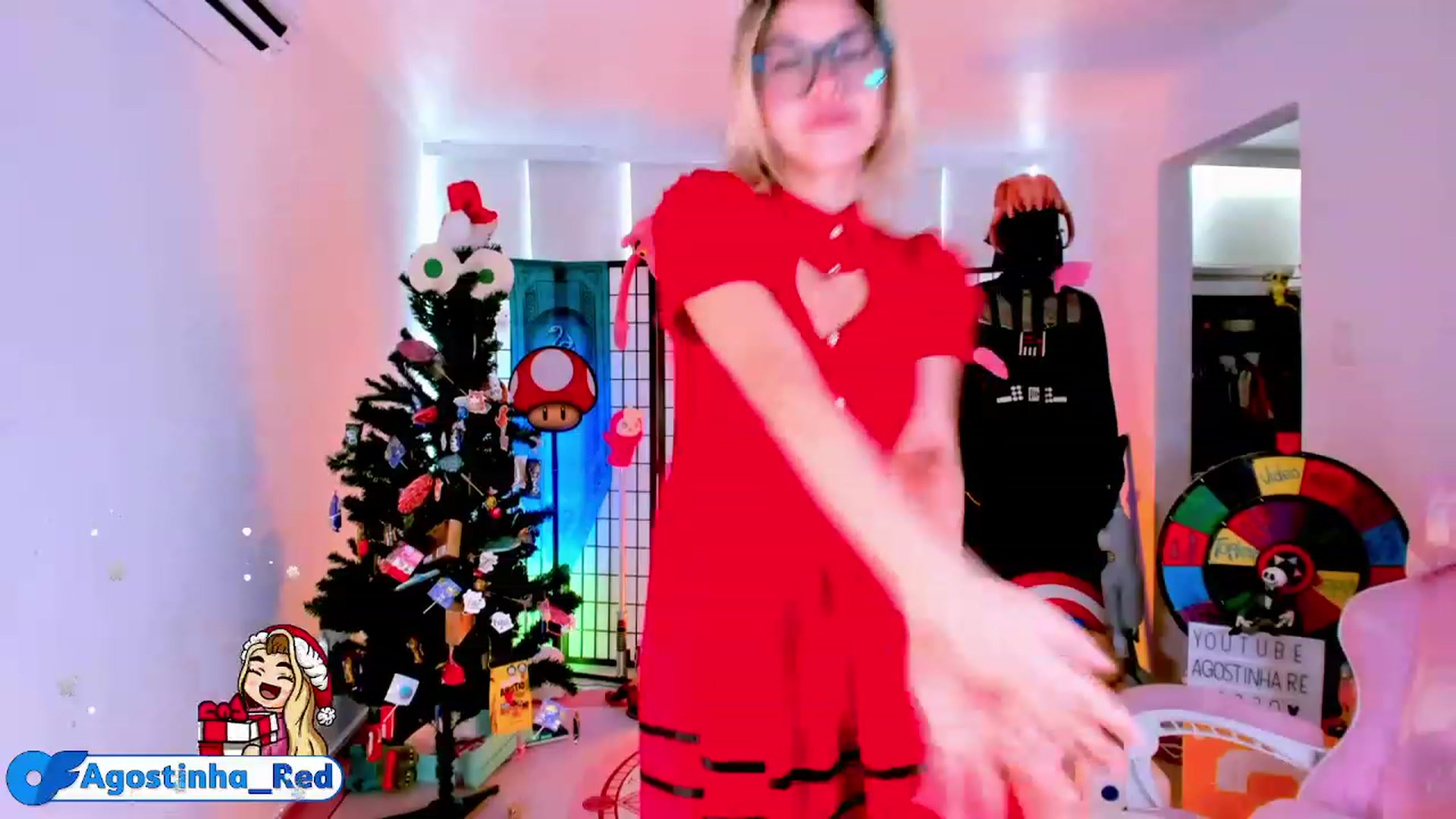 Gallery image thumbnail from Agostinha_Red's myfreecams stream on, 12/29/2022, 15:26 image 13 of 20