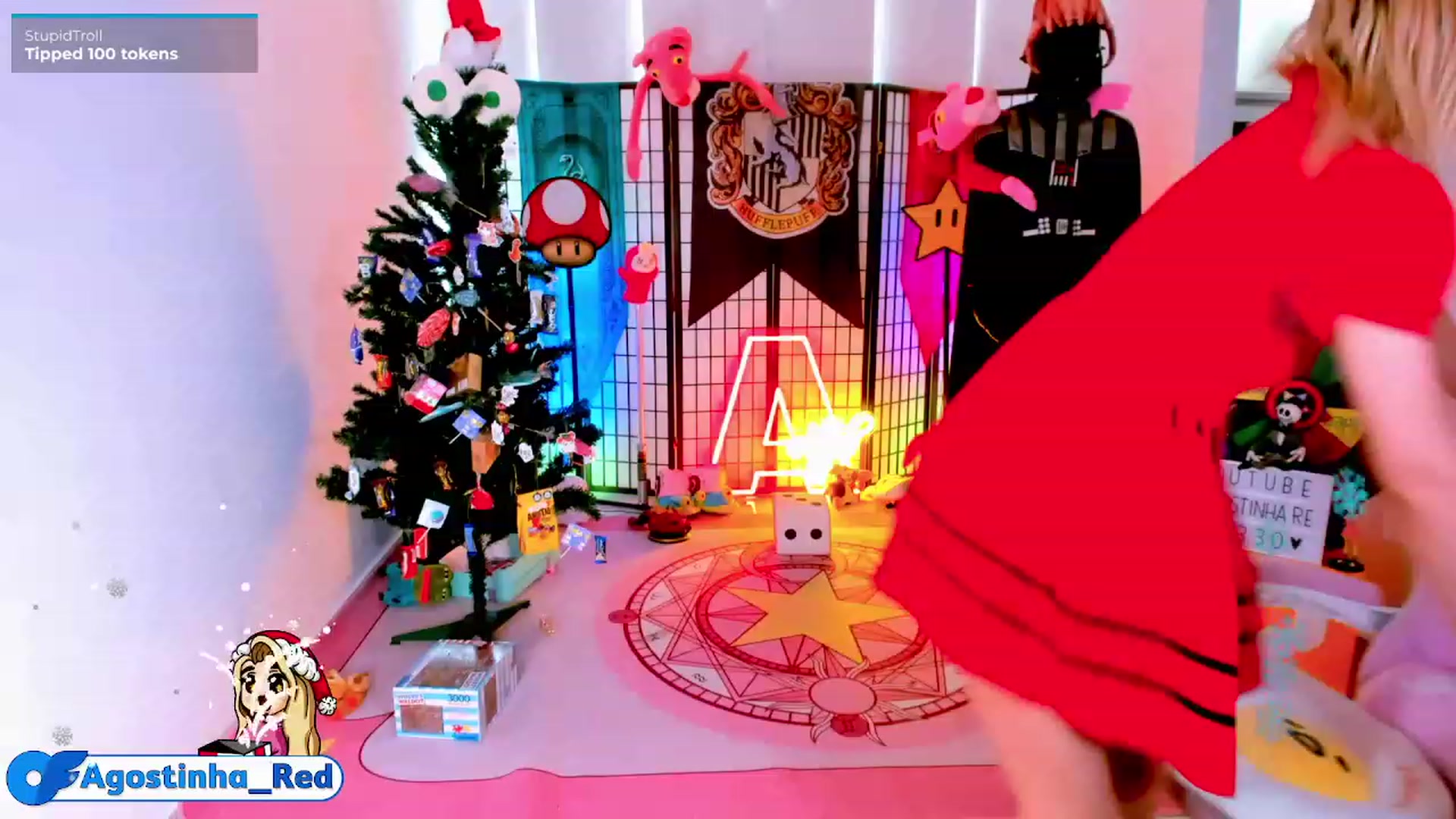 Gallery image thumbnail from Agostinha_Red's myfreecams stream on, 12/29/2022, 17:11 image 10 of 20