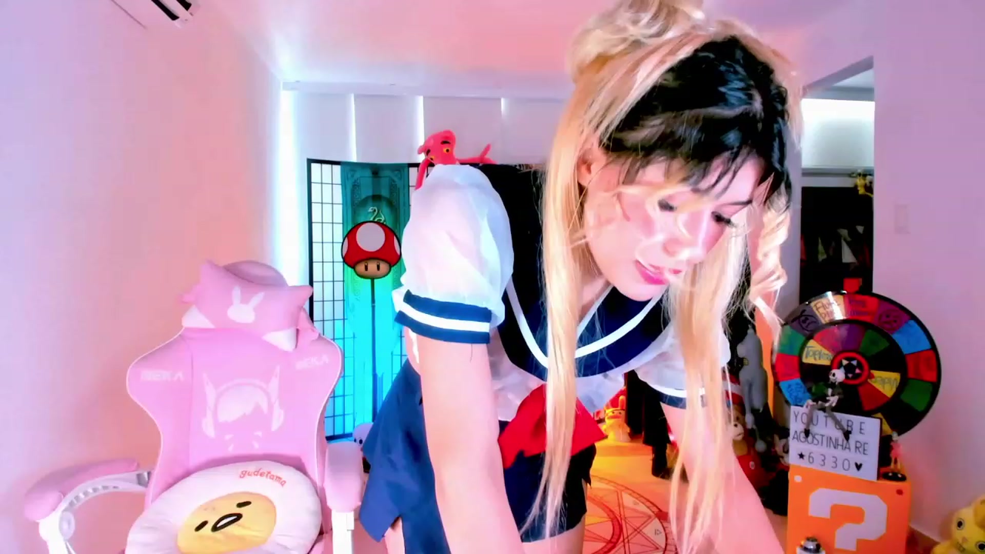 Gallery image thumbnail from Agostinha_Red's myfreecams stream on, 01/15/2023, 16:57 image 5 of 20