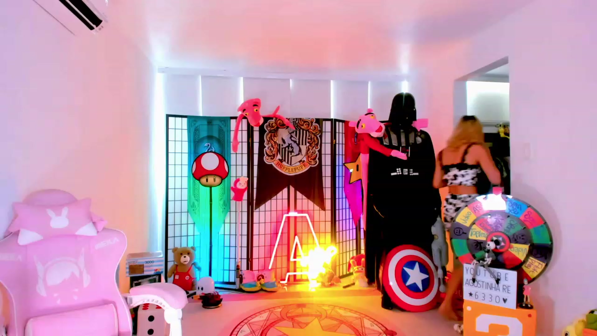 Gallery image thumbnail from Agostinha_Red's myfreecams stream on, 01/17/2023, 15:48 image 3 of 20