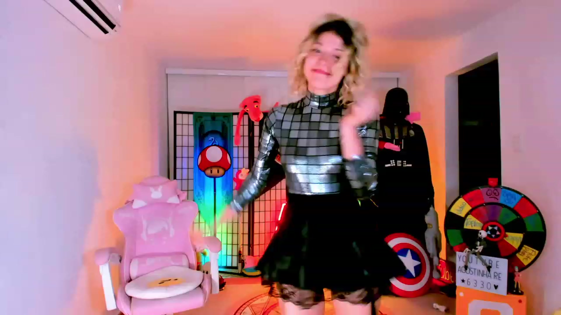 Gallery image thumbnail from Agostinha_Red's myfreecams stream on, 01/19/2023, 01:43 image 6 of 20