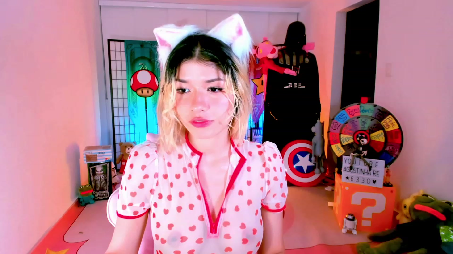 Gallery image thumbnail from Agostinha_Red's myfreecams stream on, 01/22/2023, 24:02 image 2 of 20