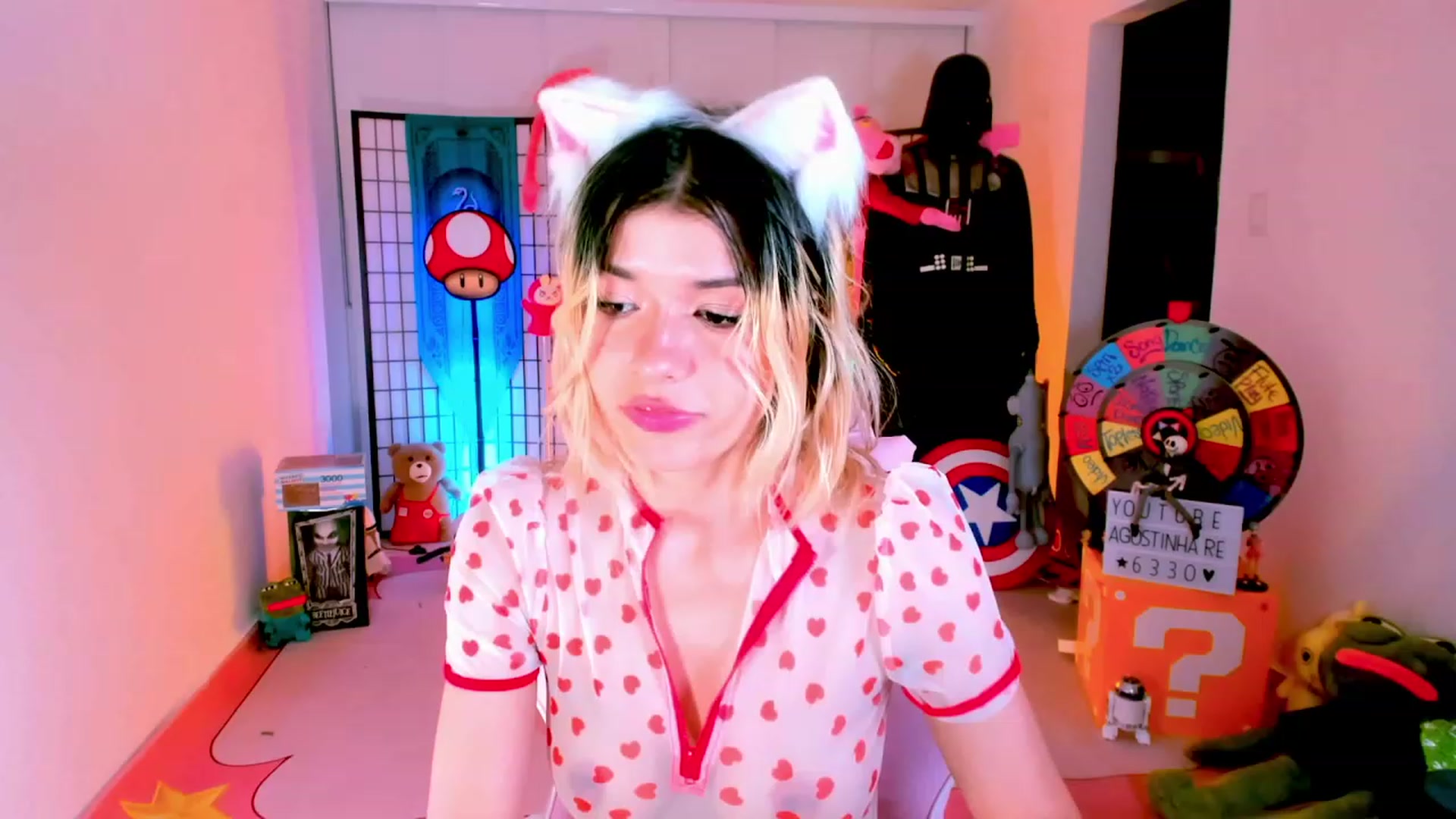 Gallery image thumbnail from Agostinha_Red's myfreecams stream on, 01/22/2023, 02:08 image 1 of 20