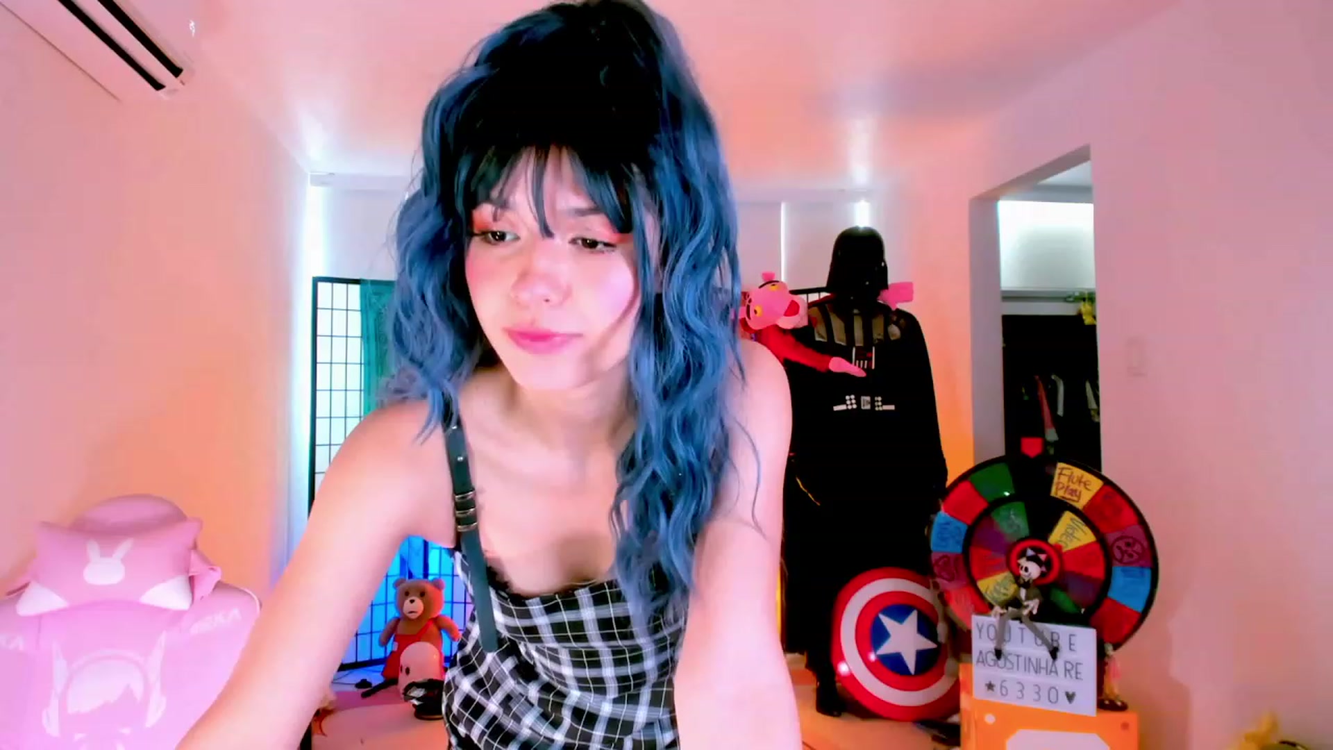 Gallery image thumbnail from Agostinha_Red's myfreecams stream on, 01/26/2023, 17:26 image 2 of 20