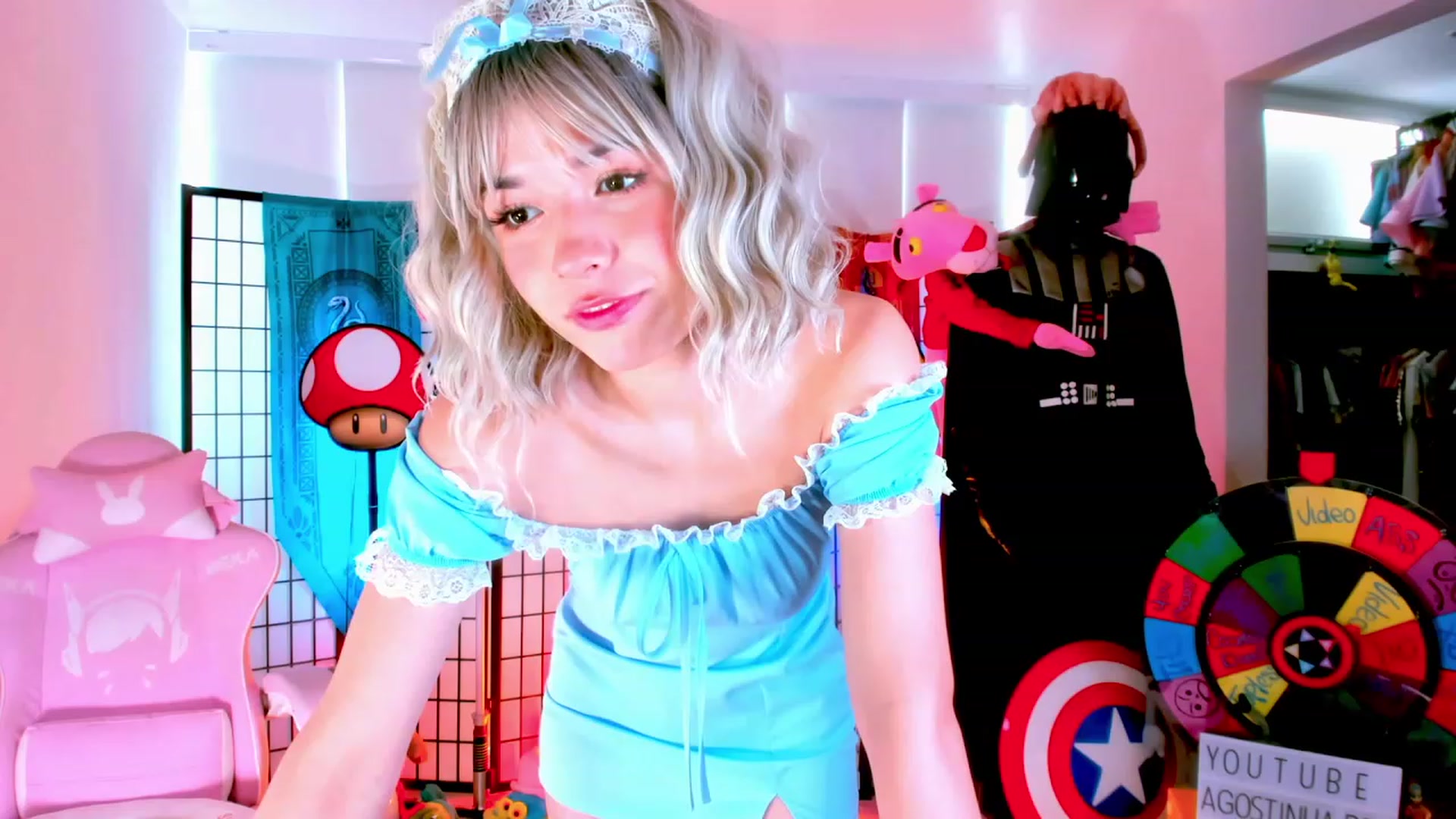 Gallery image thumbnail from Agostinha_Red's myfreecams stream on, 01/27/2023, 16:27 image 3 of 20