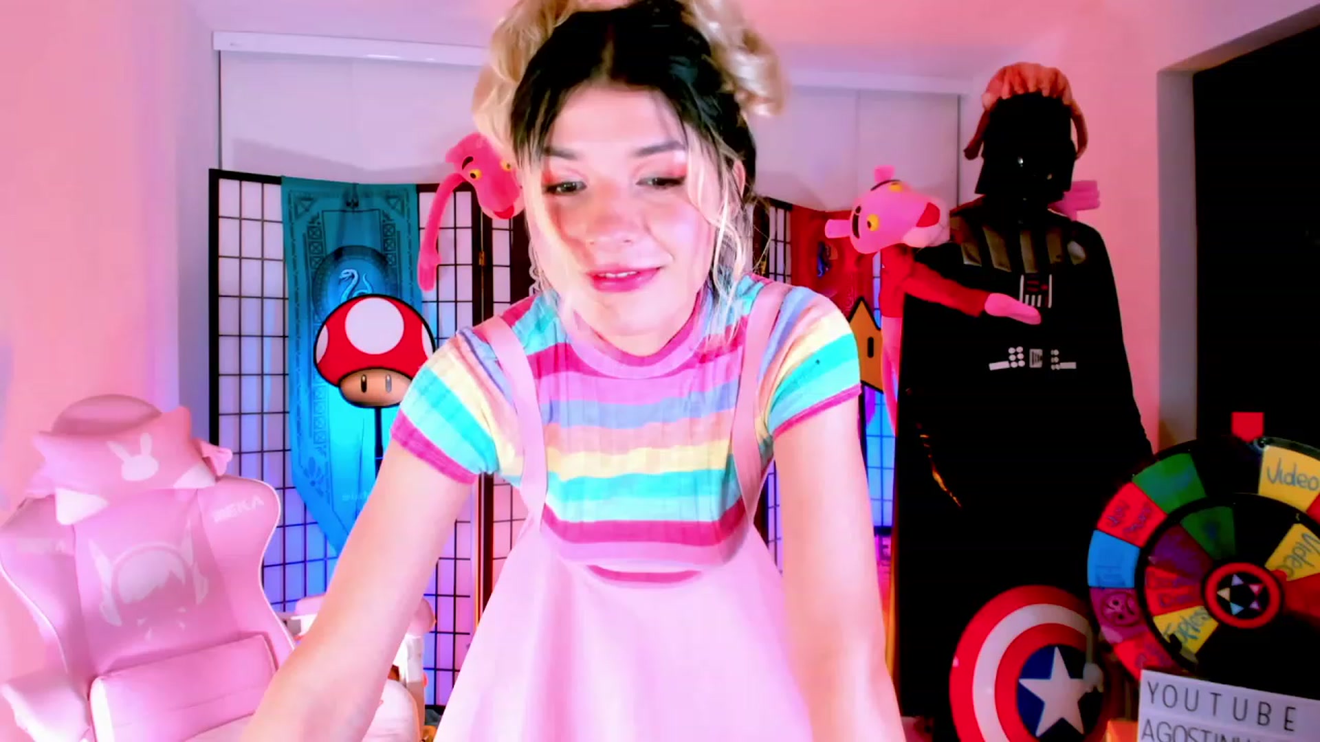 Gallery image thumbnail from Agostinha_Red's myfreecams stream on, 01/29/2023, 24:02 image 4 of 20