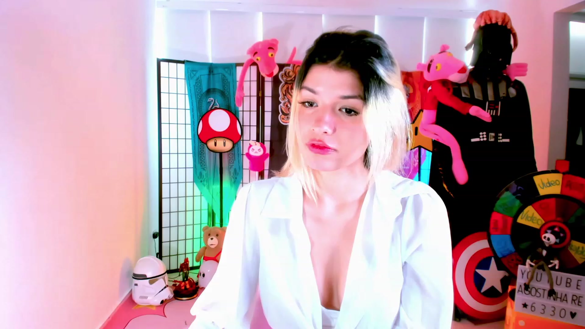 Gallery image thumbnail from Agostinha_Red's myfreecams stream on, 01/30/2023, 15:24 image 11 of 20