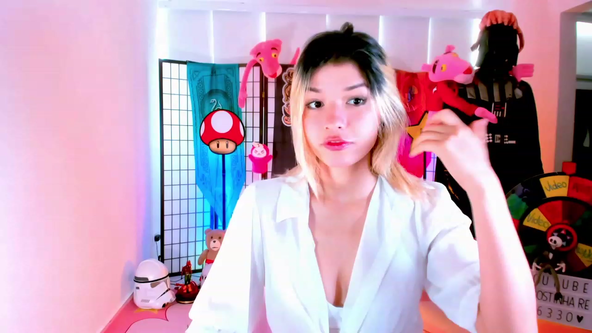Gallery image thumbnail from Agostinha_Red's myfreecams stream on, 01/30/2023, 15:24 image 8 of 20