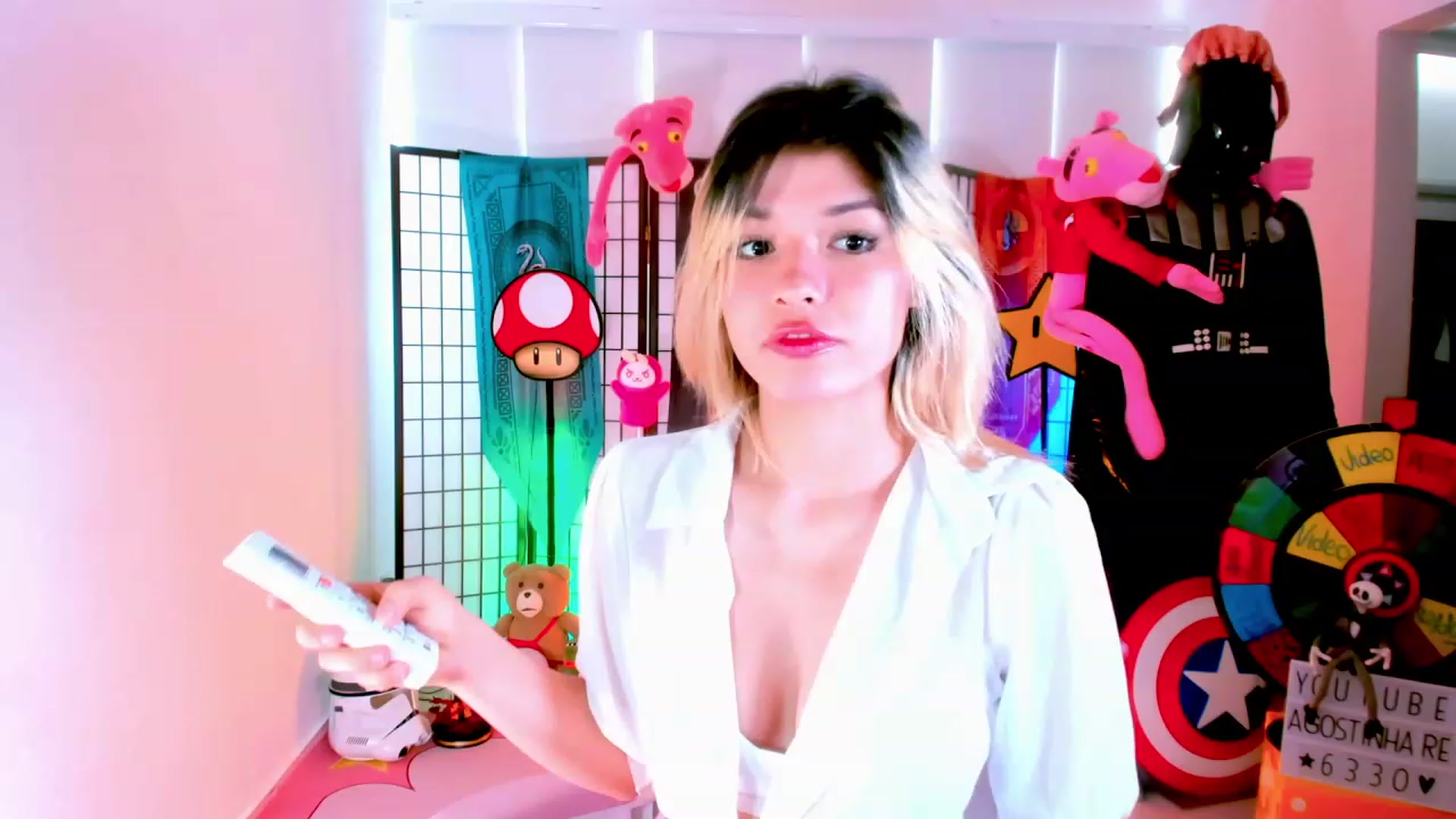 Gallery image thumbnail from Agostinha_Red's myfreecams stream on, 01/30/2023, 15:24 image 12 of 20