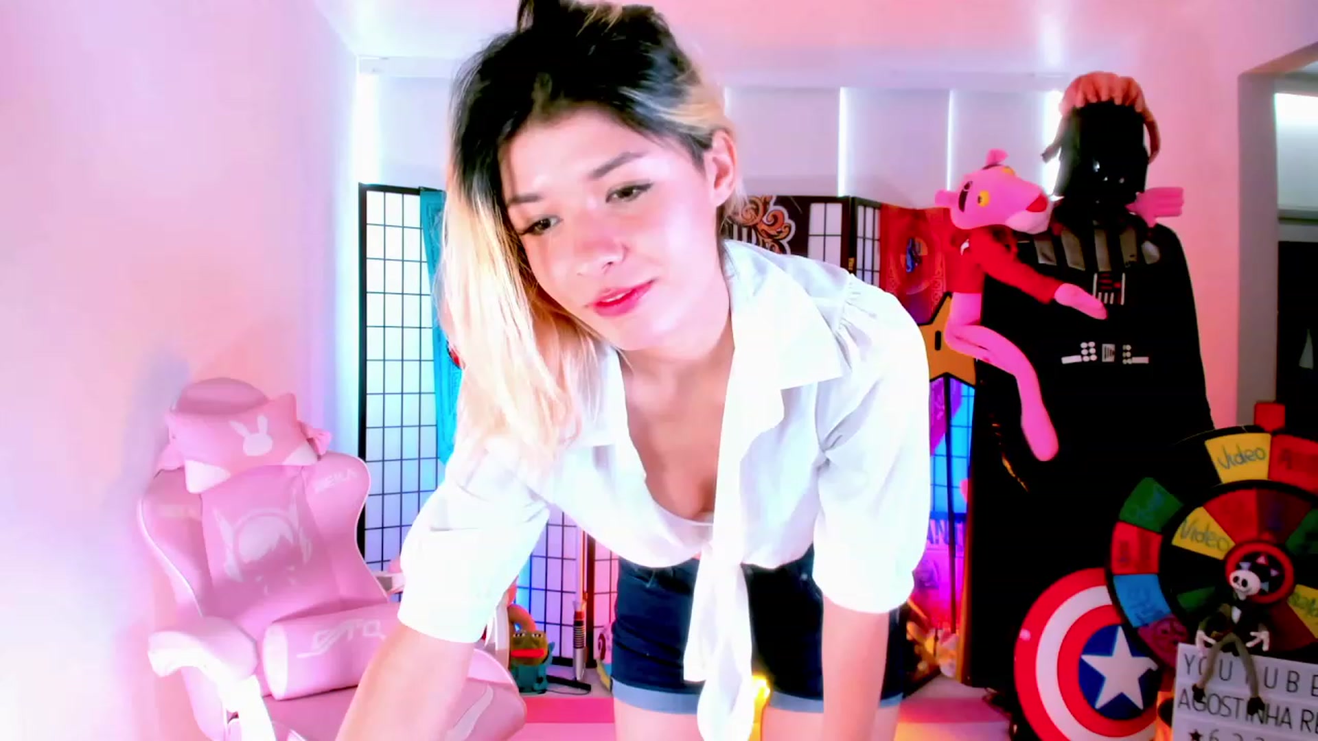 Gallery image thumbnail from Agostinha_Red's myfreecams stream on, 01/30/2023, 15:24 image 20 of 20