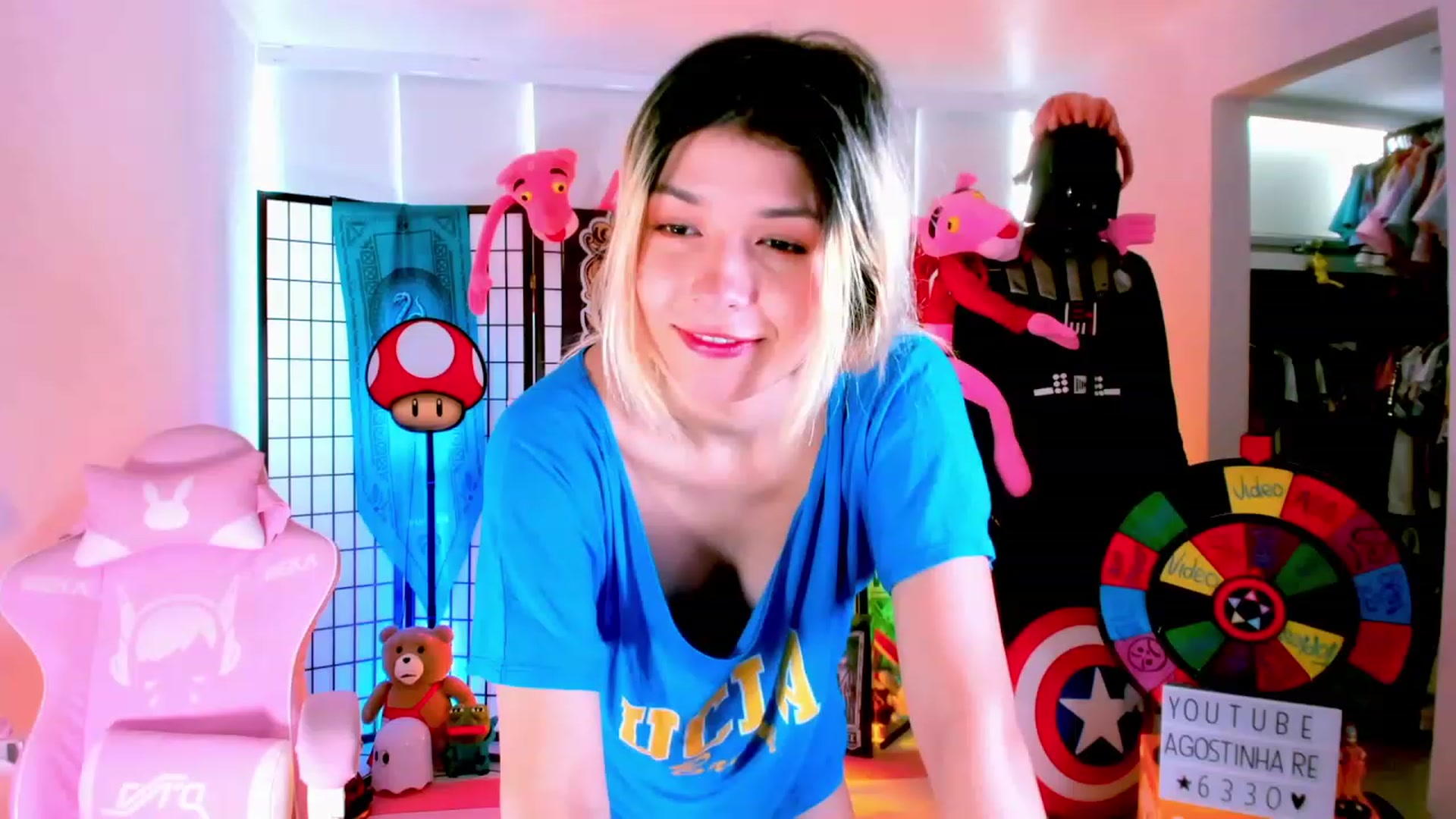 Gallery image thumbnail from Agostinha_Red's myfreecams stream on, 01/31/2023, 15:16 image 1 of 20