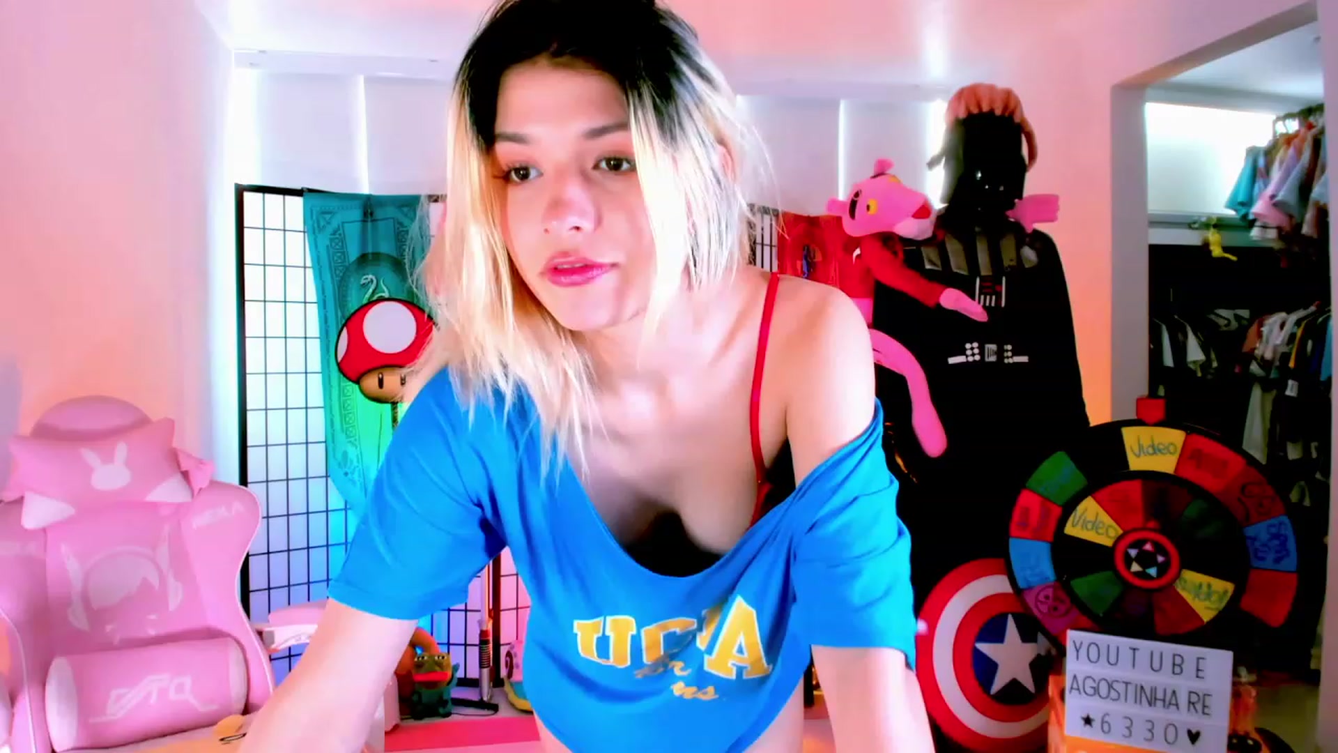 Gallery image thumbnail from Agostinha_Red's myfreecams stream on, 01/31/2023, 16:59 image 3 of 20