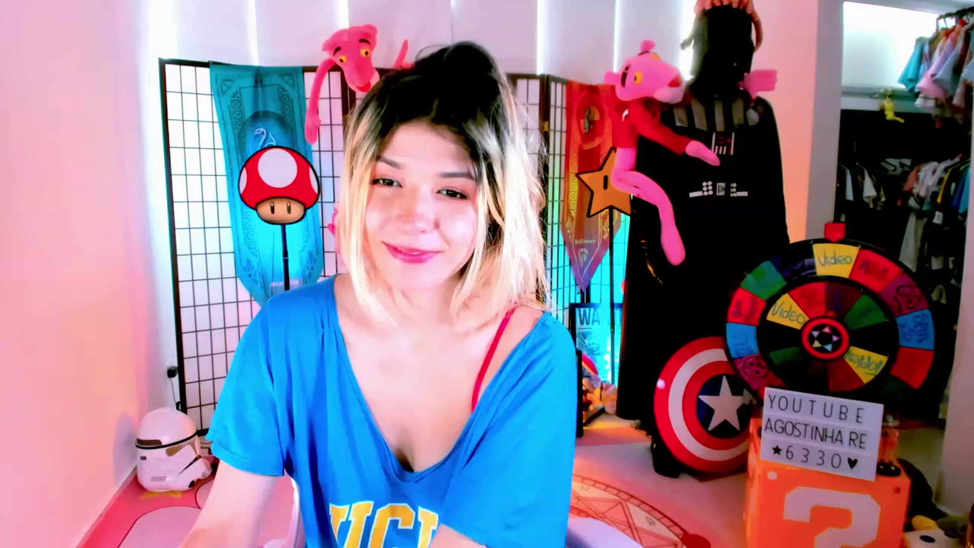 Gallery image thumbnail from Agostinha_Red's myfreecams stream on, 01/31/2023, 16:59 image 7 of 20