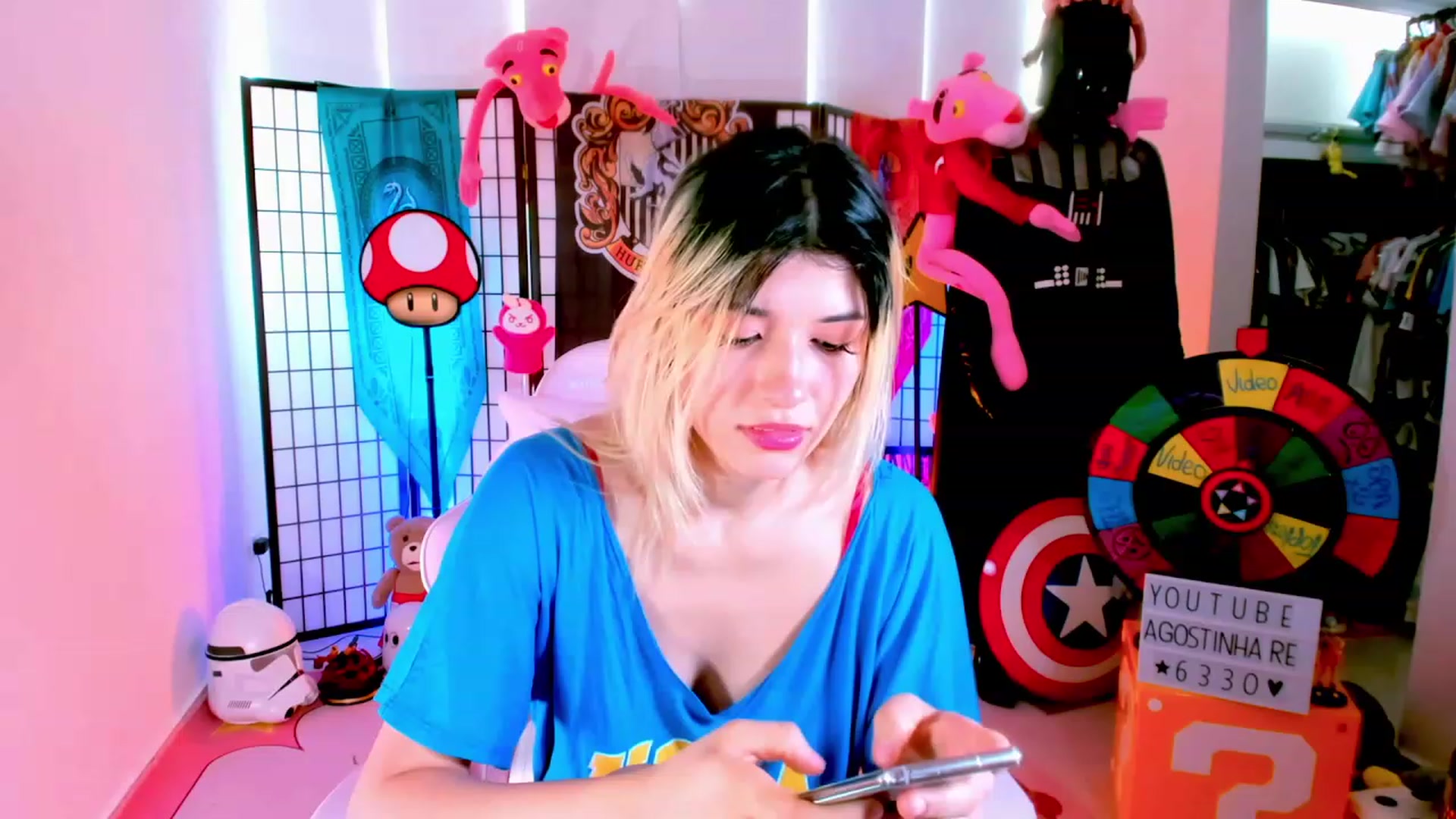 Gallery image thumbnail from Agostinha_Red's myfreecams stream on, 01/31/2023, 16:59 image 1 of 20