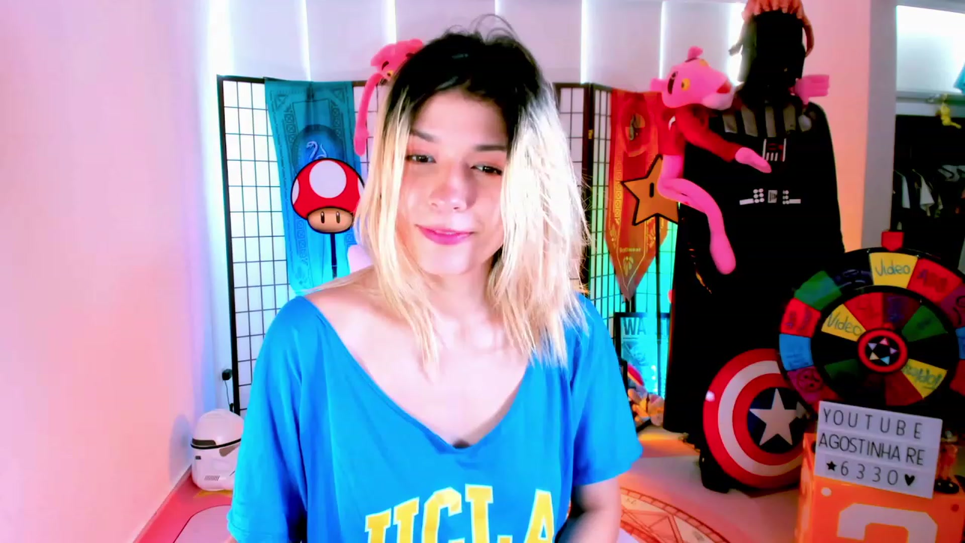 Gallery image thumbnail from Agostinha_Red's myfreecams stream on, 01/31/2023, 16:59 image 18 of 20