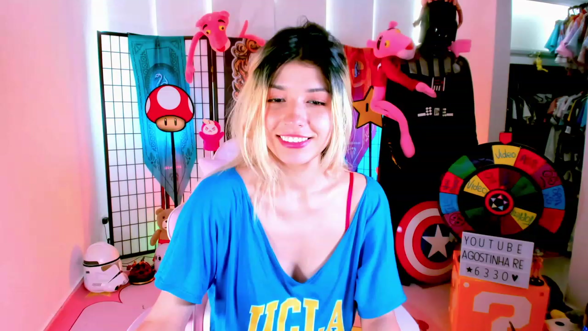 Gallery image thumbnail from Agostinha_Red's myfreecams stream on, 01/31/2023, 16:59 image 2 of 20