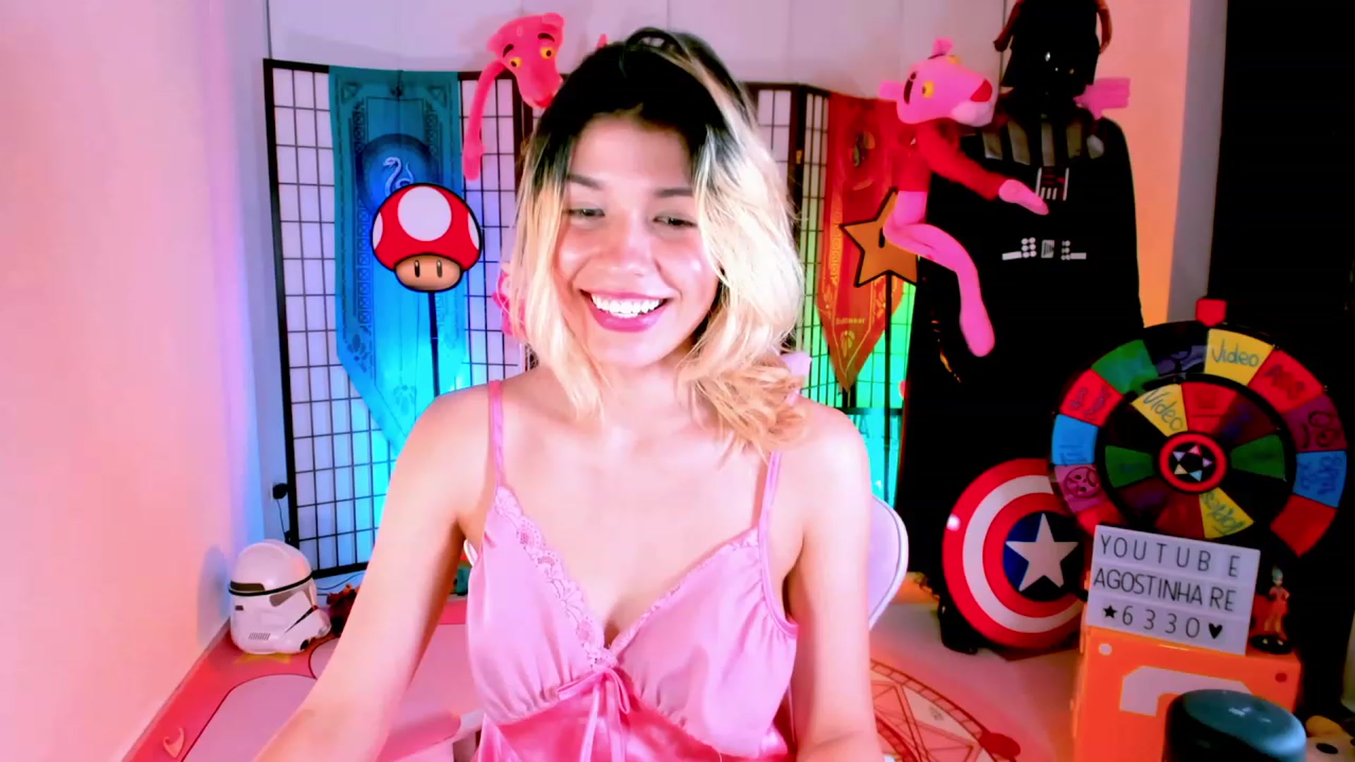Gallery image thumbnail from Agostinha_Red's myfreecams stream on, 02/02/2023, 01:31 image 19 of 20