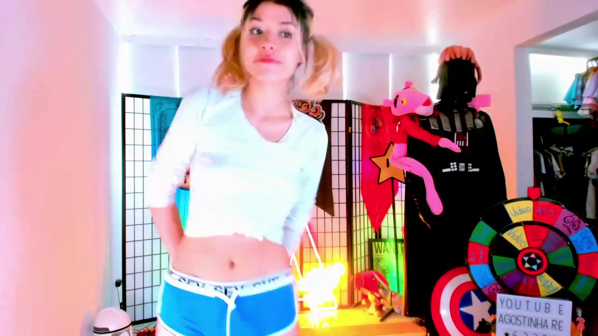 Gallery image thumbnail from Agostinha_Red's myfreecams stream on, 02/02/2023, 16:51 image 19 of 20