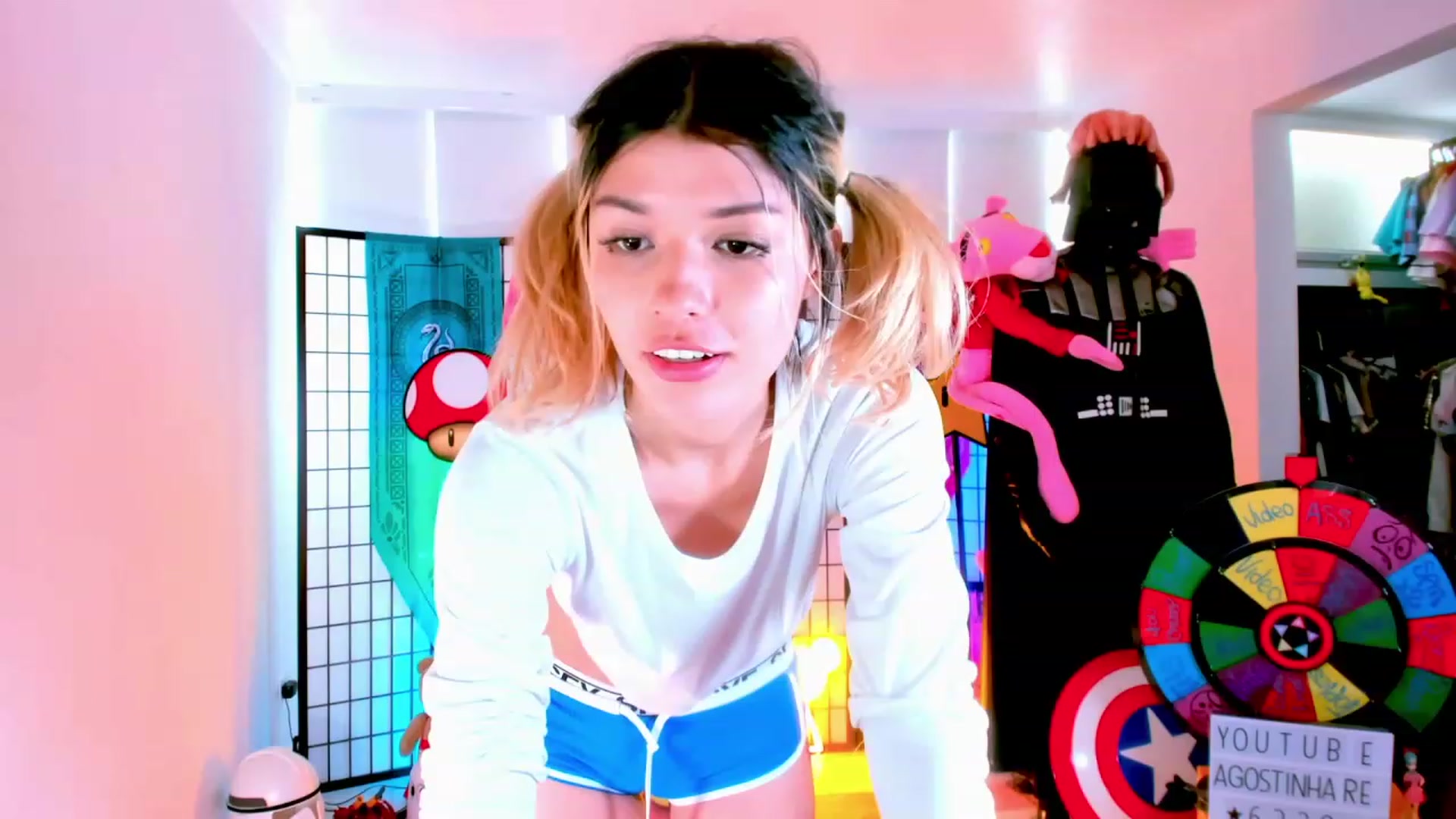 Gallery image thumbnail from Agostinha_Red's myfreecams stream on, 02/02/2023, 16:51 image 17 of 20