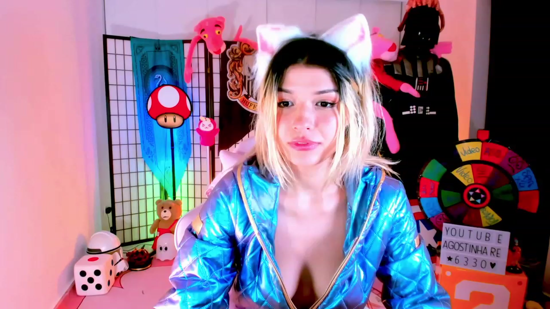 Gallery image thumbnail from Agostinha_Red's myfreecams stream on, 02/05/2023, 24:05 image 20 of 20
