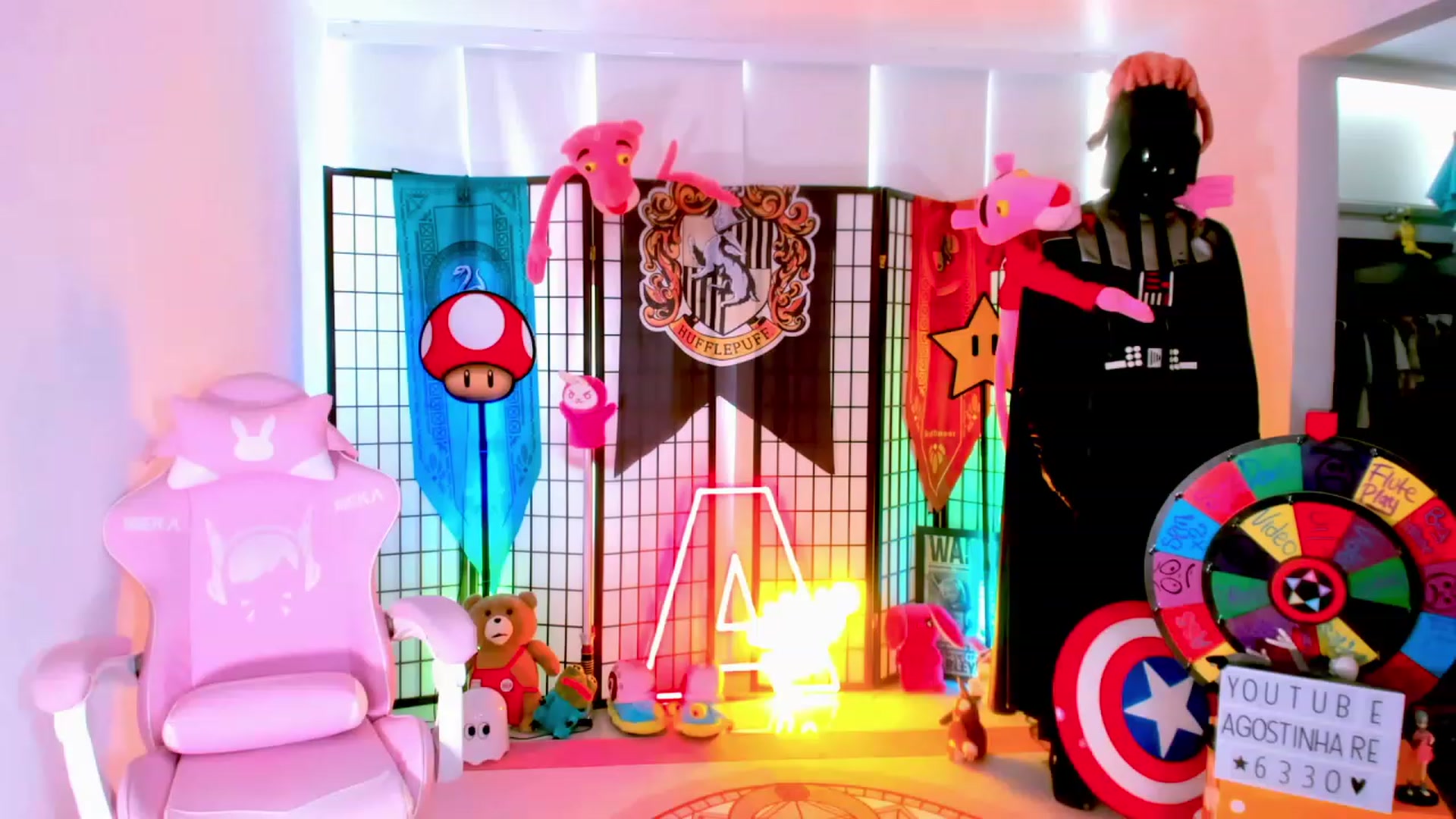 Gallery image thumbnail from Agostinha_Red's myfreecams stream on, 02/10/2023, 16:35 image 12 of 20