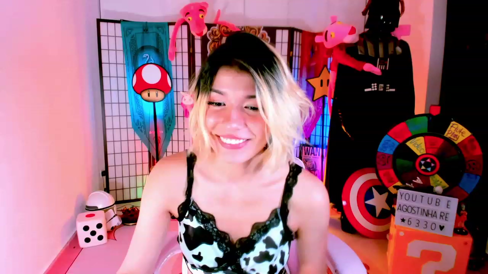 Gallery image thumbnail from Agostinha_Red's myfreecams stream on, 02/11/2023, 01:52 image 4 of 20