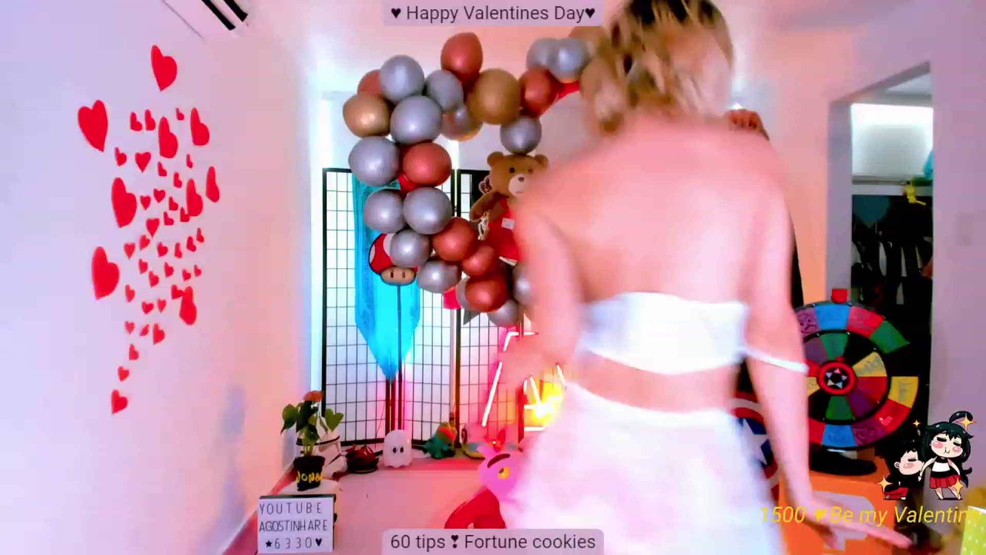 Gallery image thumbnail from Agostinha_Red's myfreecams stream on, 02/15/2023, 16:41 image 2 of 20
