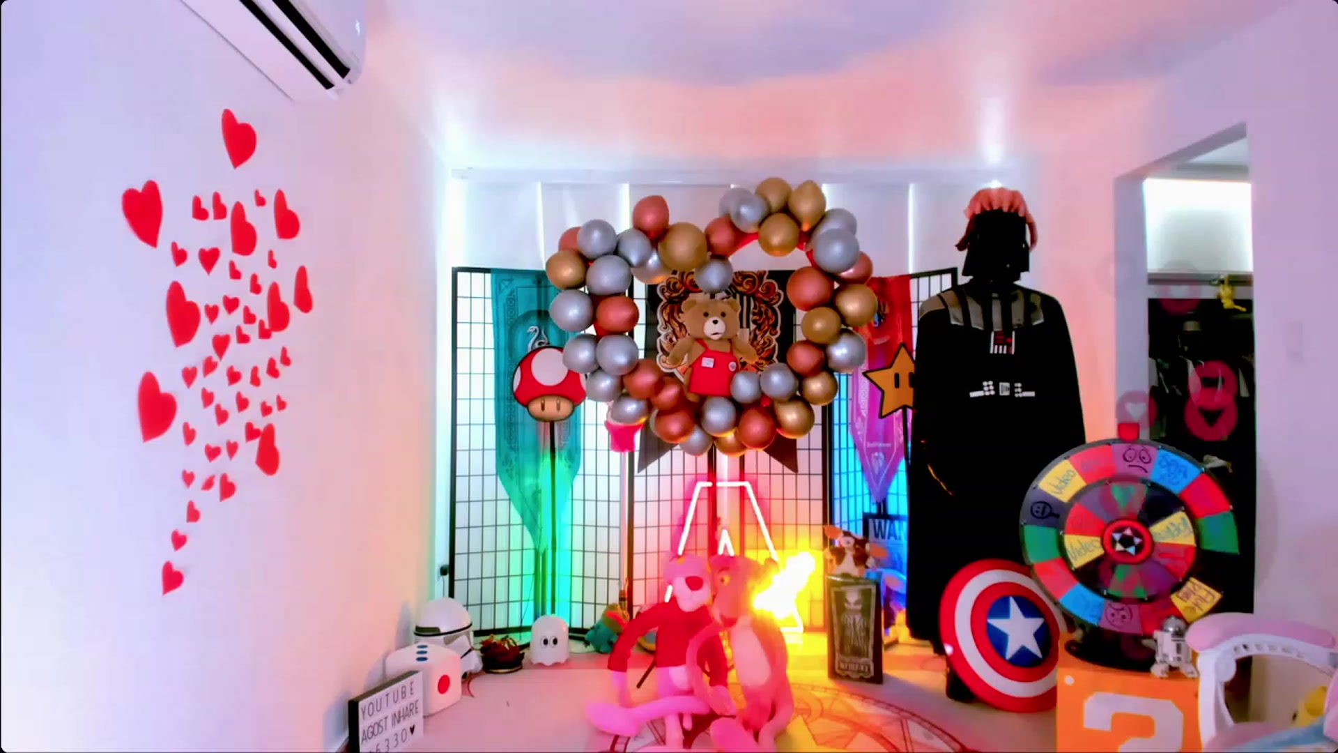 Gallery image thumbnail from Agostinha_Red's myfreecams stream on, 02/17/2023, 16:59 image 15 of 20