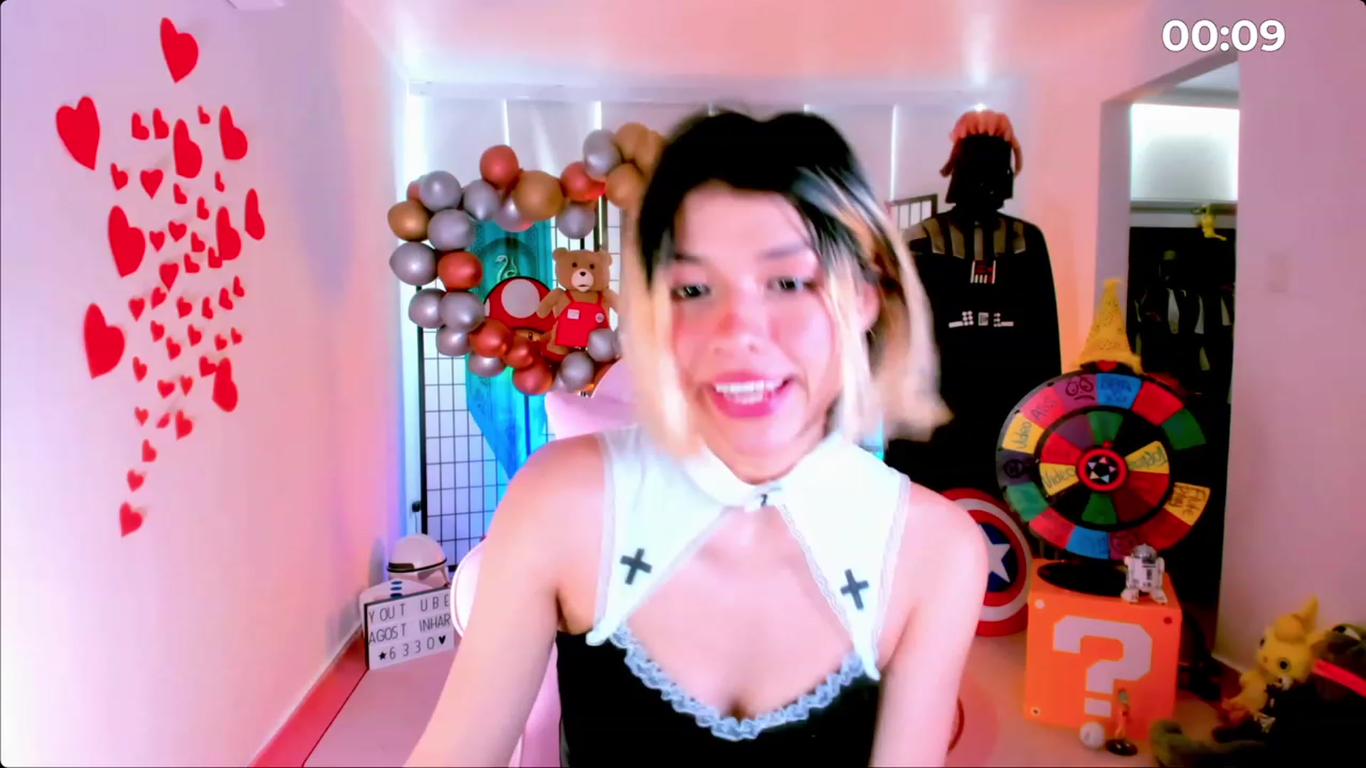 Gallery image thumbnail from Agostinha_Red's myfreecams stream on, 02/19/2023, 16:49 image 10 of 20