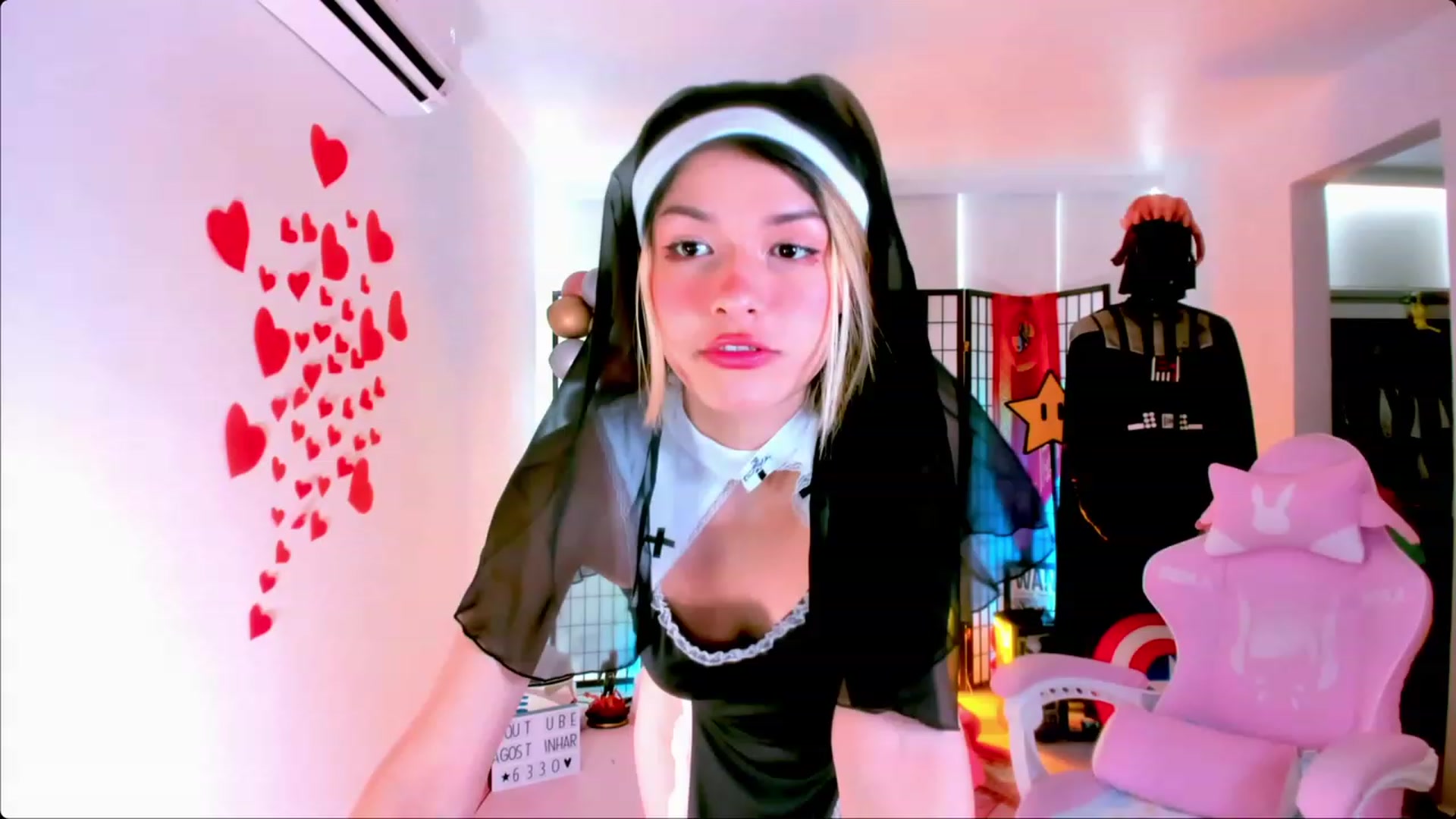 Gallery image thumbnail from Agostinha_Red's myfreecams stream on, 02/19/2023, 16:49 image 1 of 20