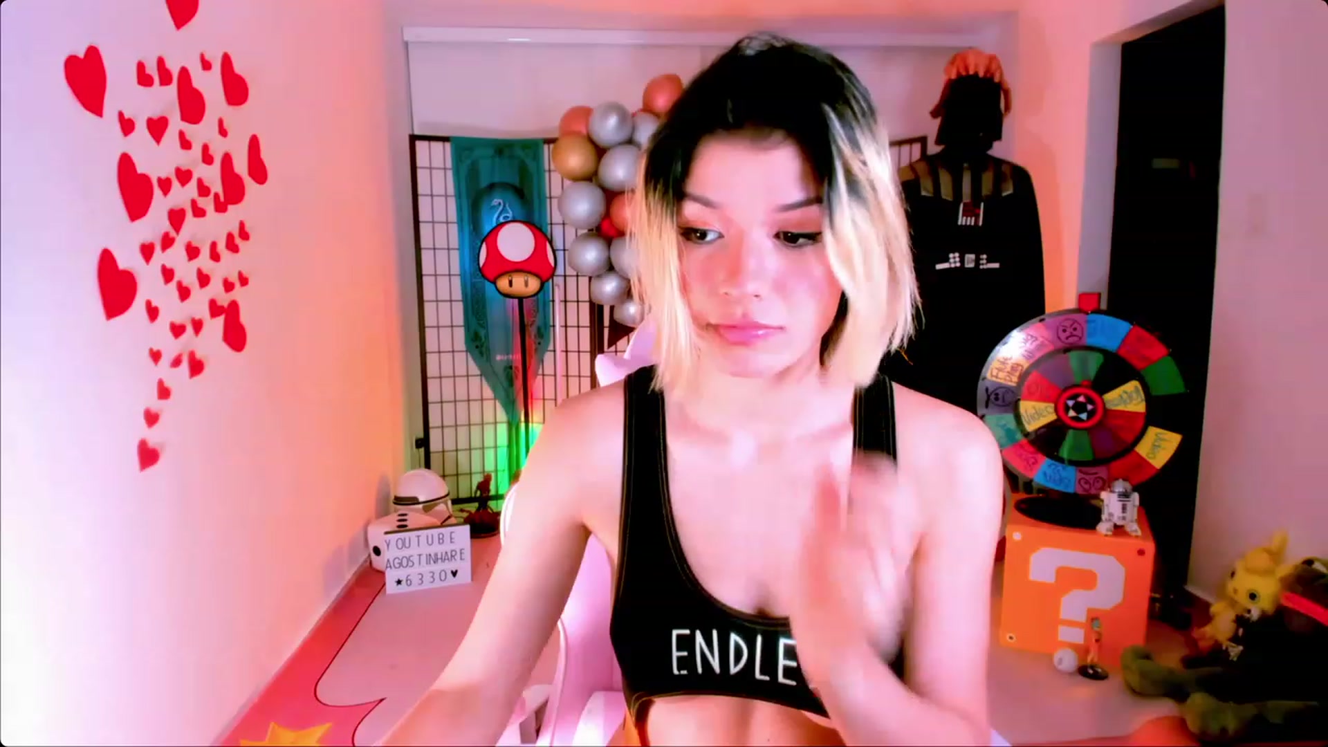 Gallery image thumbnail from Agostinha_Red's myfreecams stream on, 02/20/2023, 01:24 image 8 of 20