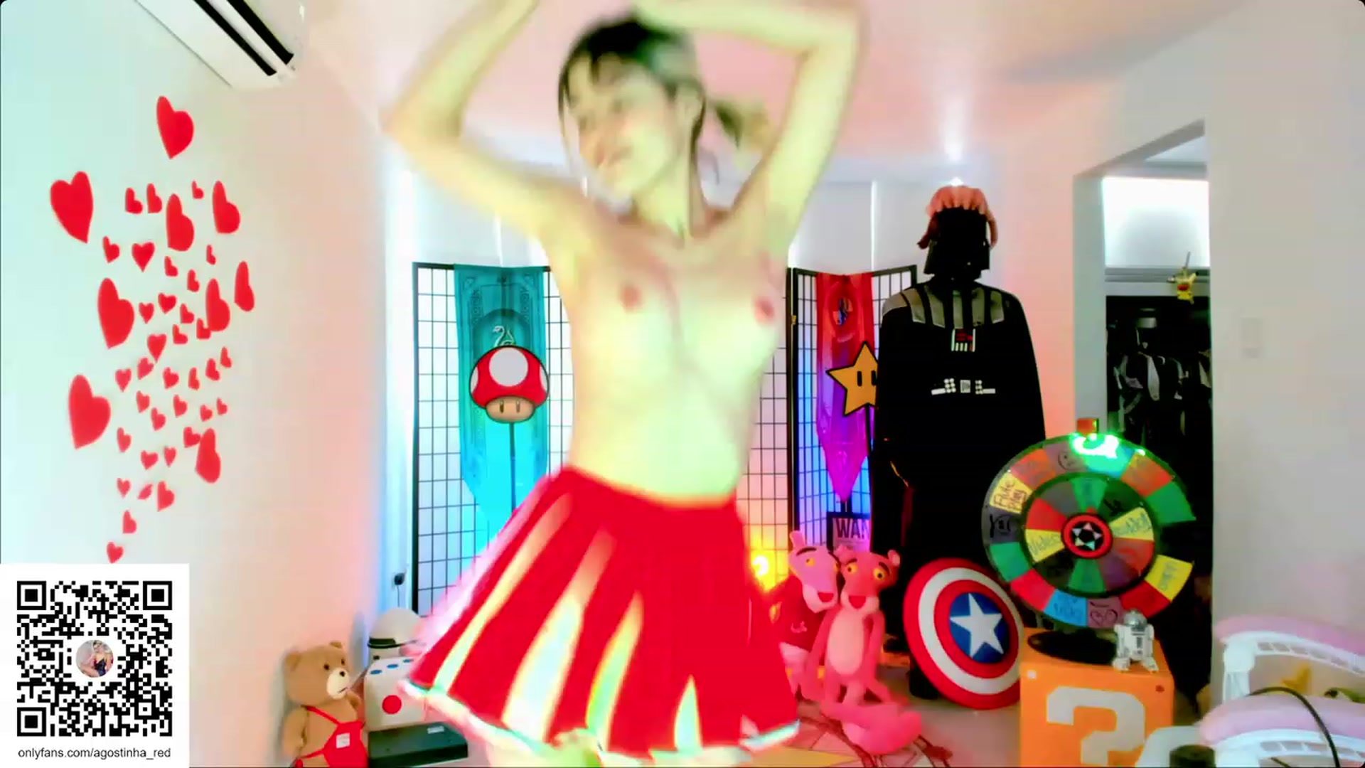 Gallery image thumbnail from Agostinha_Red's myfreecams stream on, 02/20/2023, 16:43 image 14 of 20