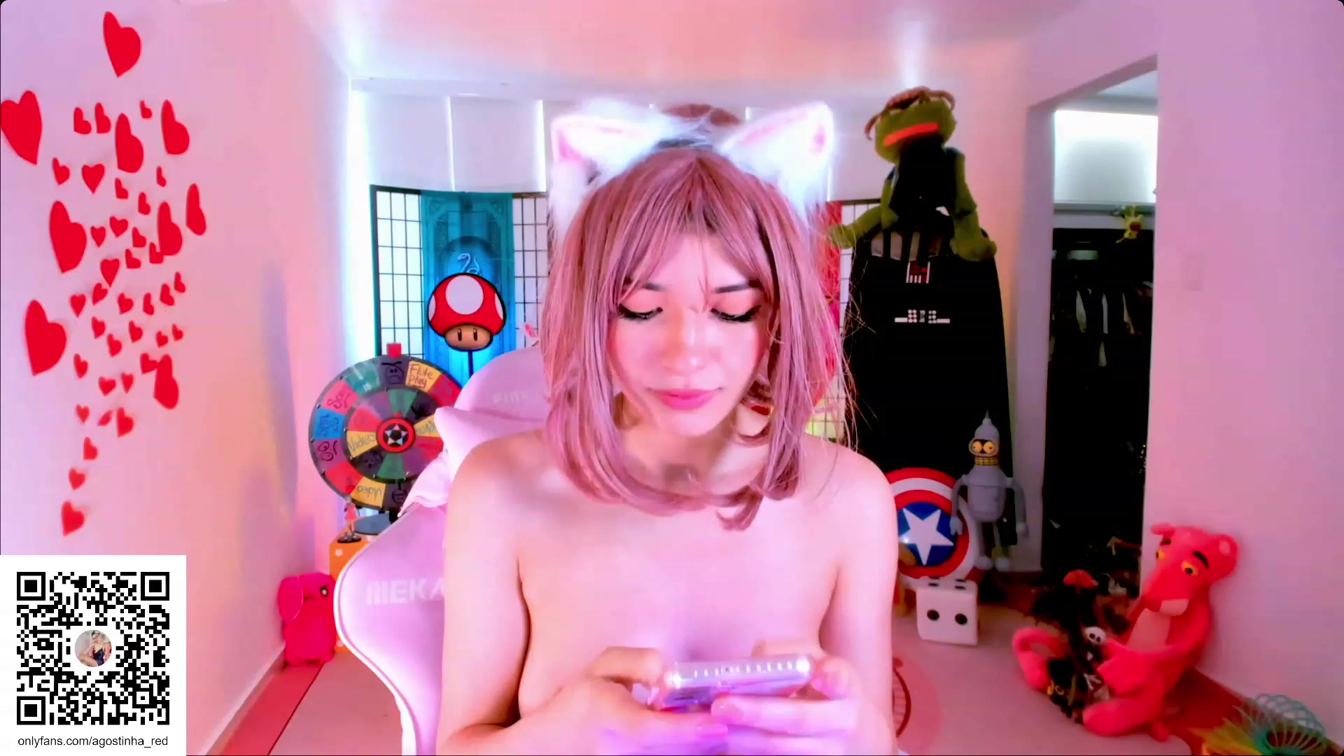 Gallery image thumbnail from Agostinha_Red's myfreecams stream on, 02/23/2023, 16:21 image 13 of 20
