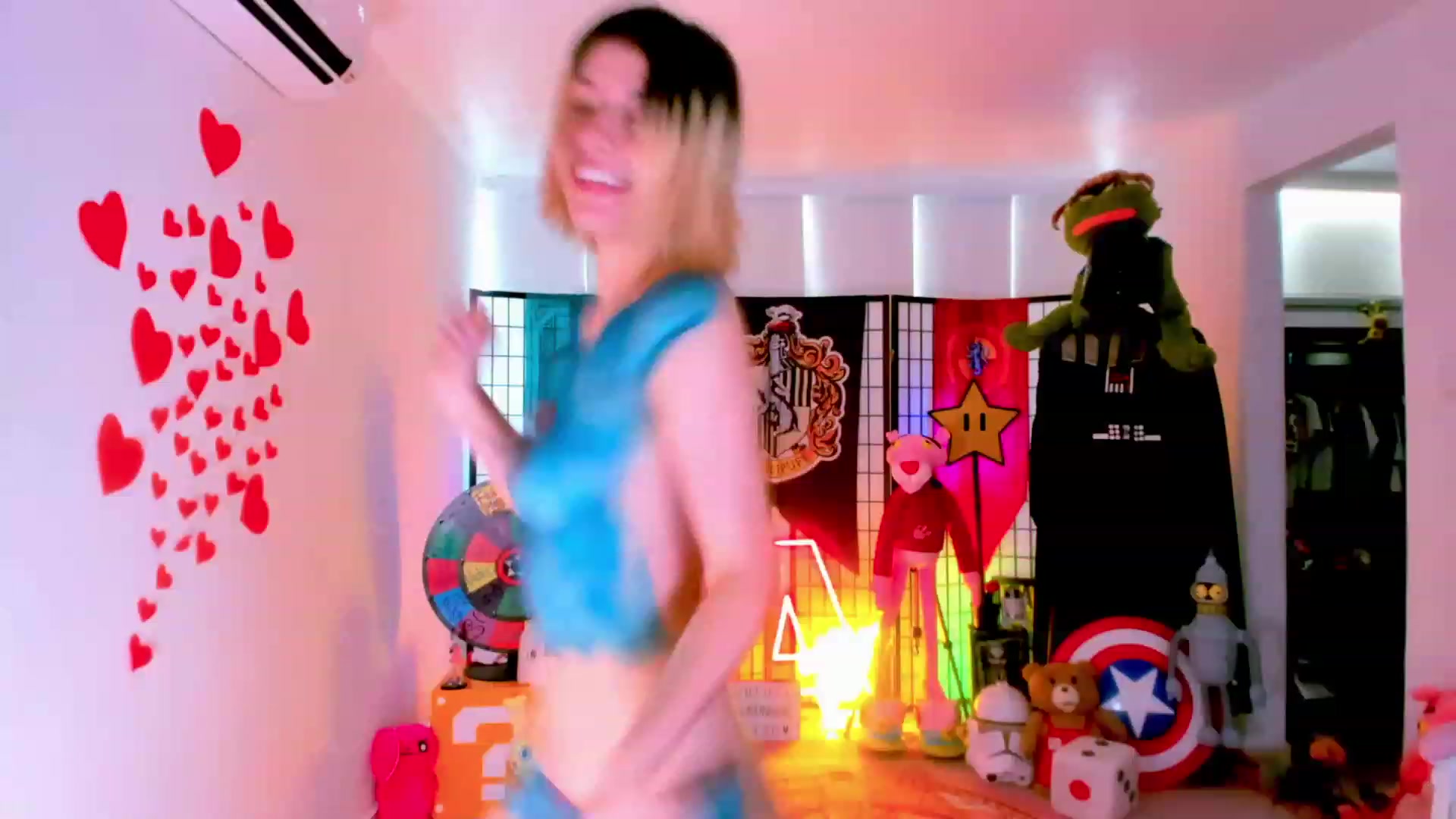 Gallery image thumbnail from Agostinha_Red's myfreecams stream on, 03/03/2023, 16:27 image 19 of 20