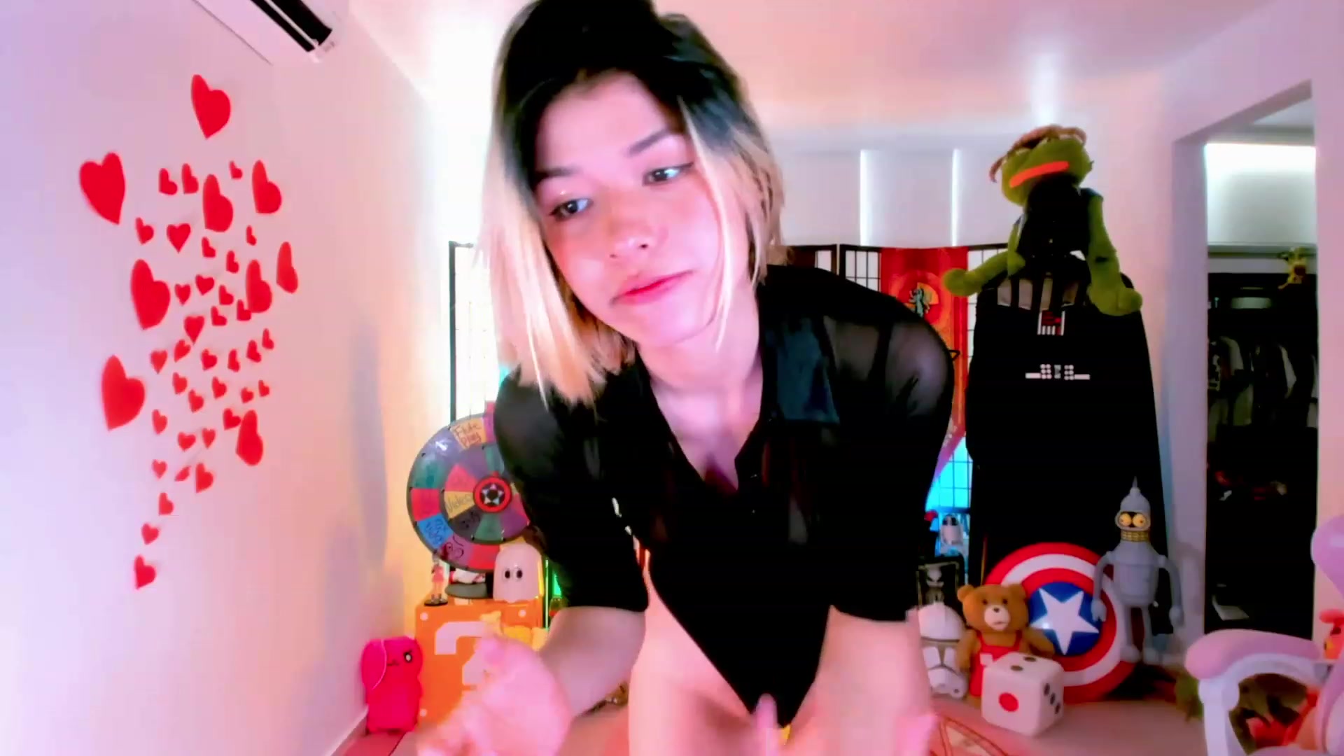 Gallery image thumbnail from Agostinha_Red's myfreecams stream on, 03/03/2023, 16:27 image 2 of 20