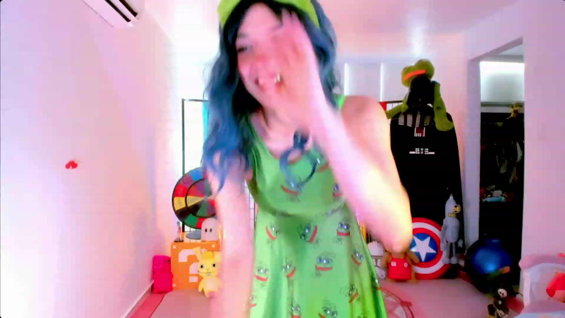 Gallery image thumbnail from Agostinha_Red's myfreecams stream on, 03/20/2023, 15:15 image 5 of 20