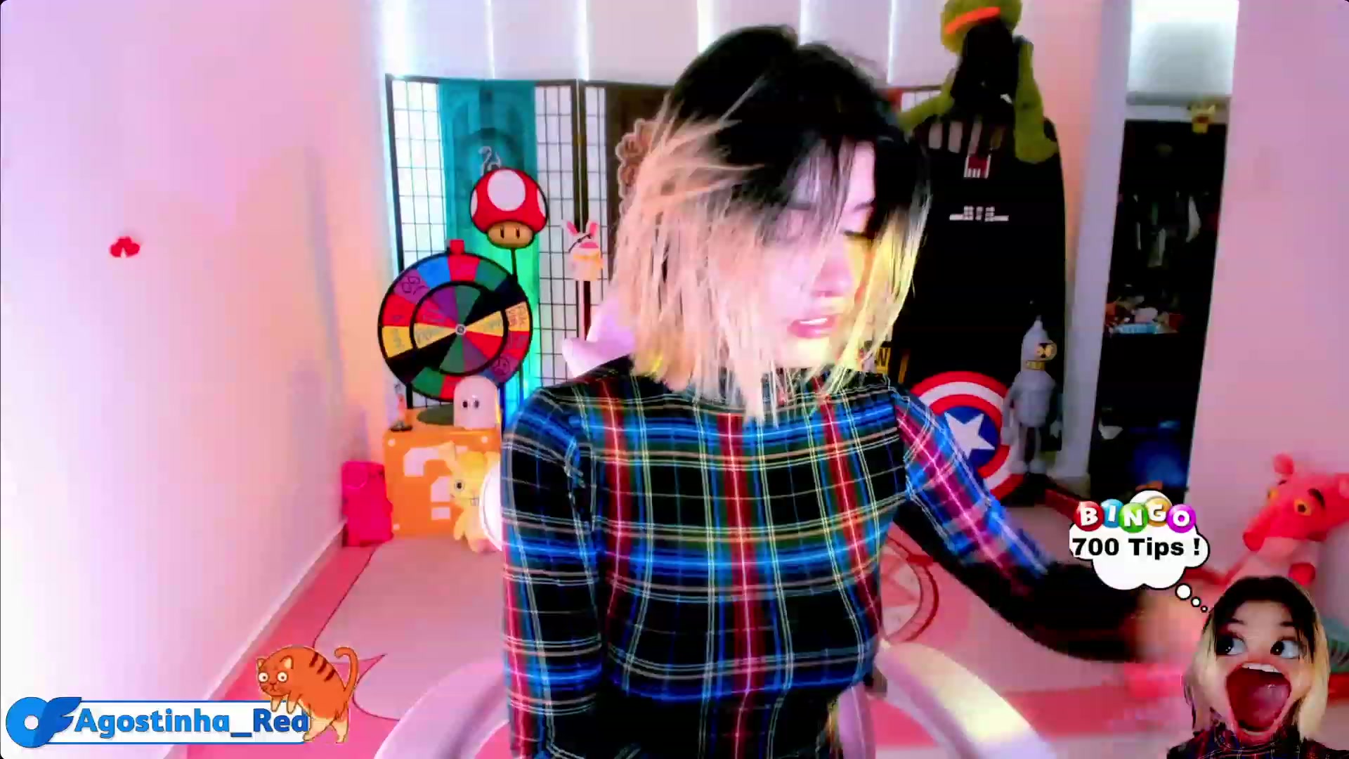 Gallery image thumbnail from Agostinha_Red's myfreecams stream on, 03/21/2023, 16:57 image 15 of 20