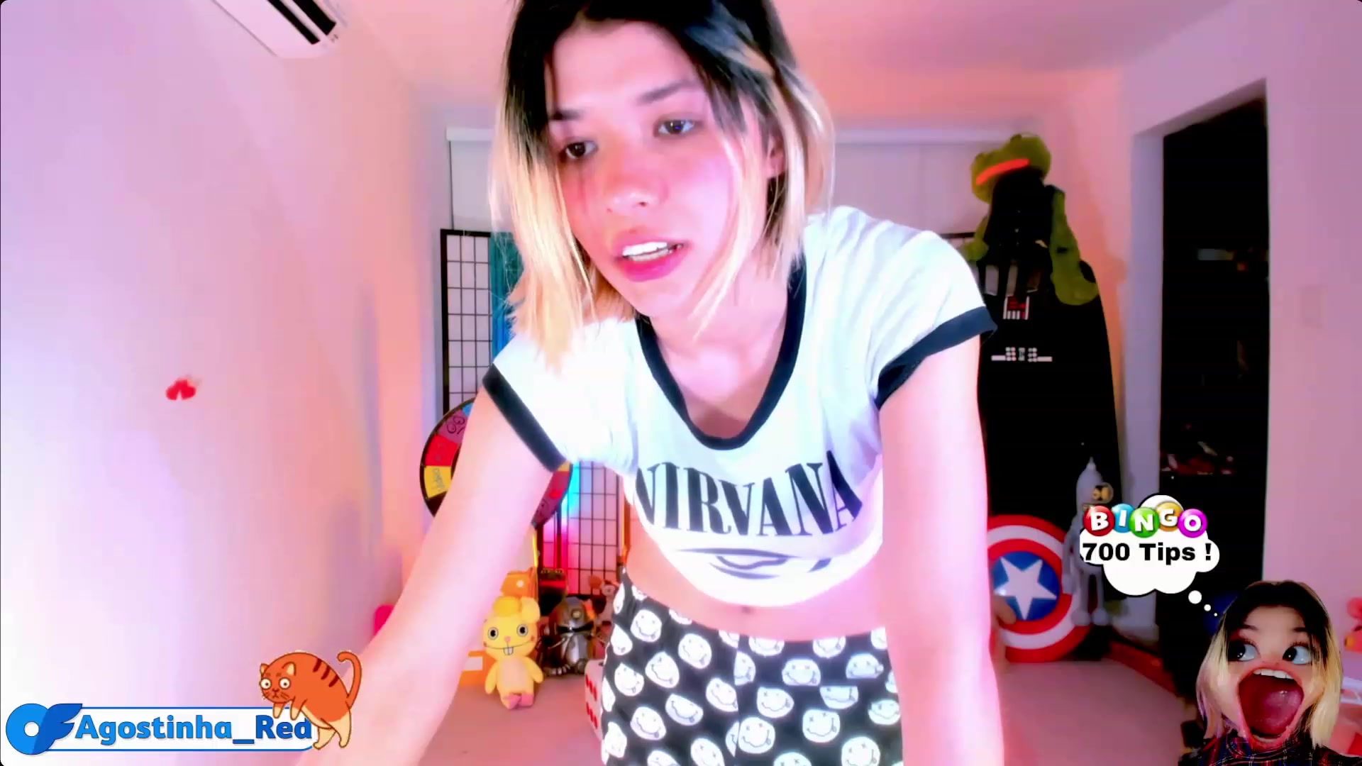 Gallery image thumbnail from Agostinha_Red's myfreecams stream on, 03/22/2023, 01:15 image 5 of 20