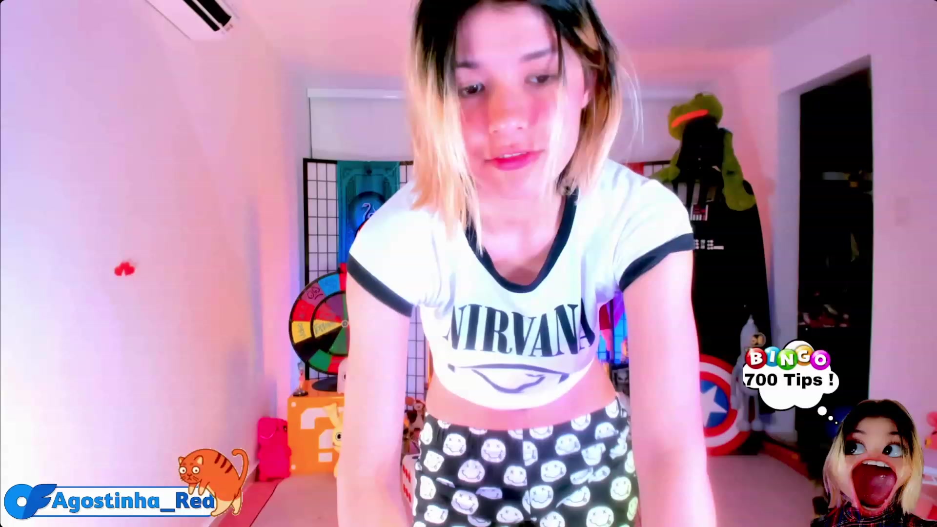 Gallery image thumbnail from Agostinha_Red's myfreecams stream on, 03/22/2023, 01:15 image 4 of 20