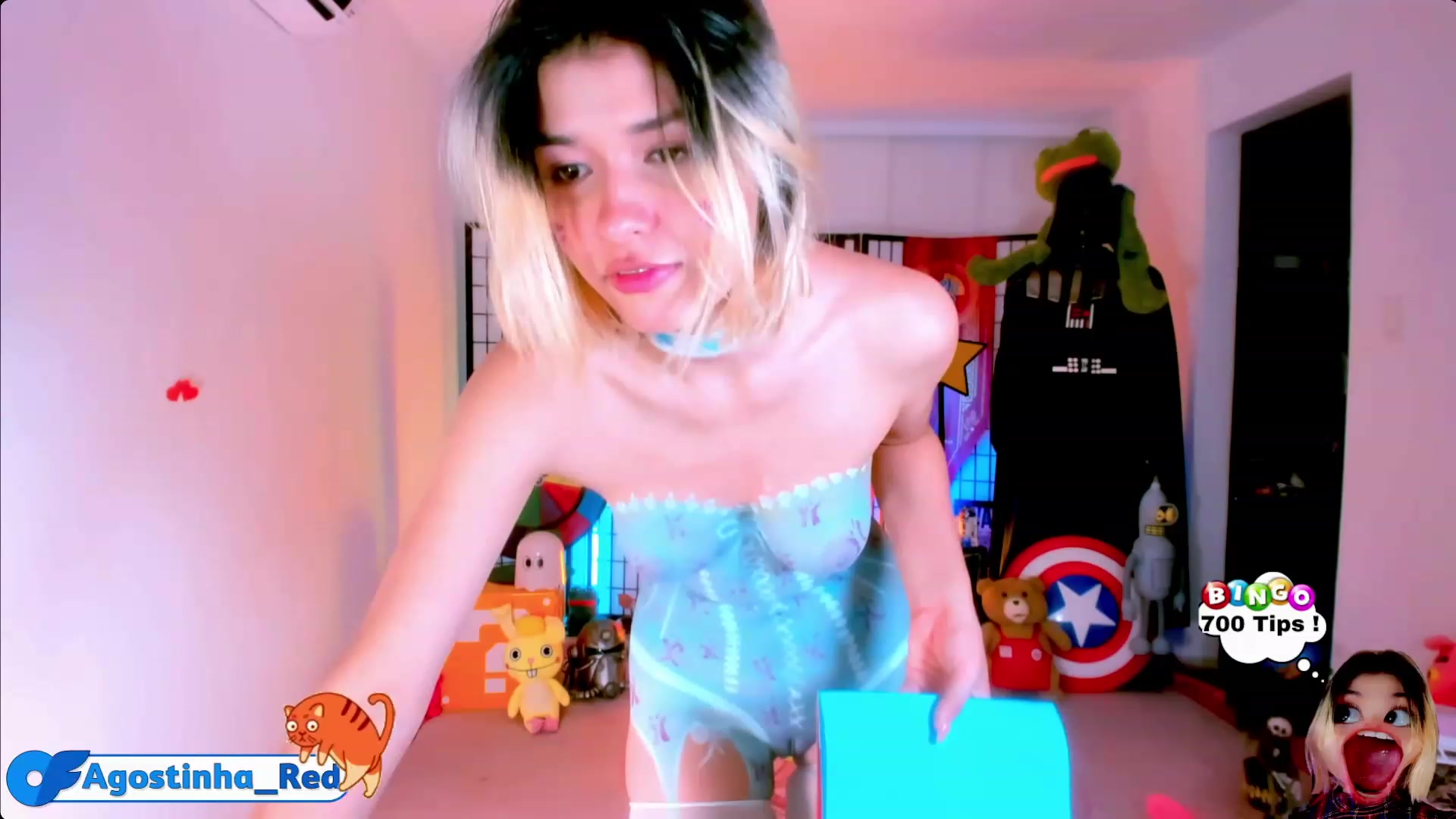 Gallery image thumbnail from Agostinha_Red's myfreecams stream on, 03/25/2023, 24:55 image 13 of 20