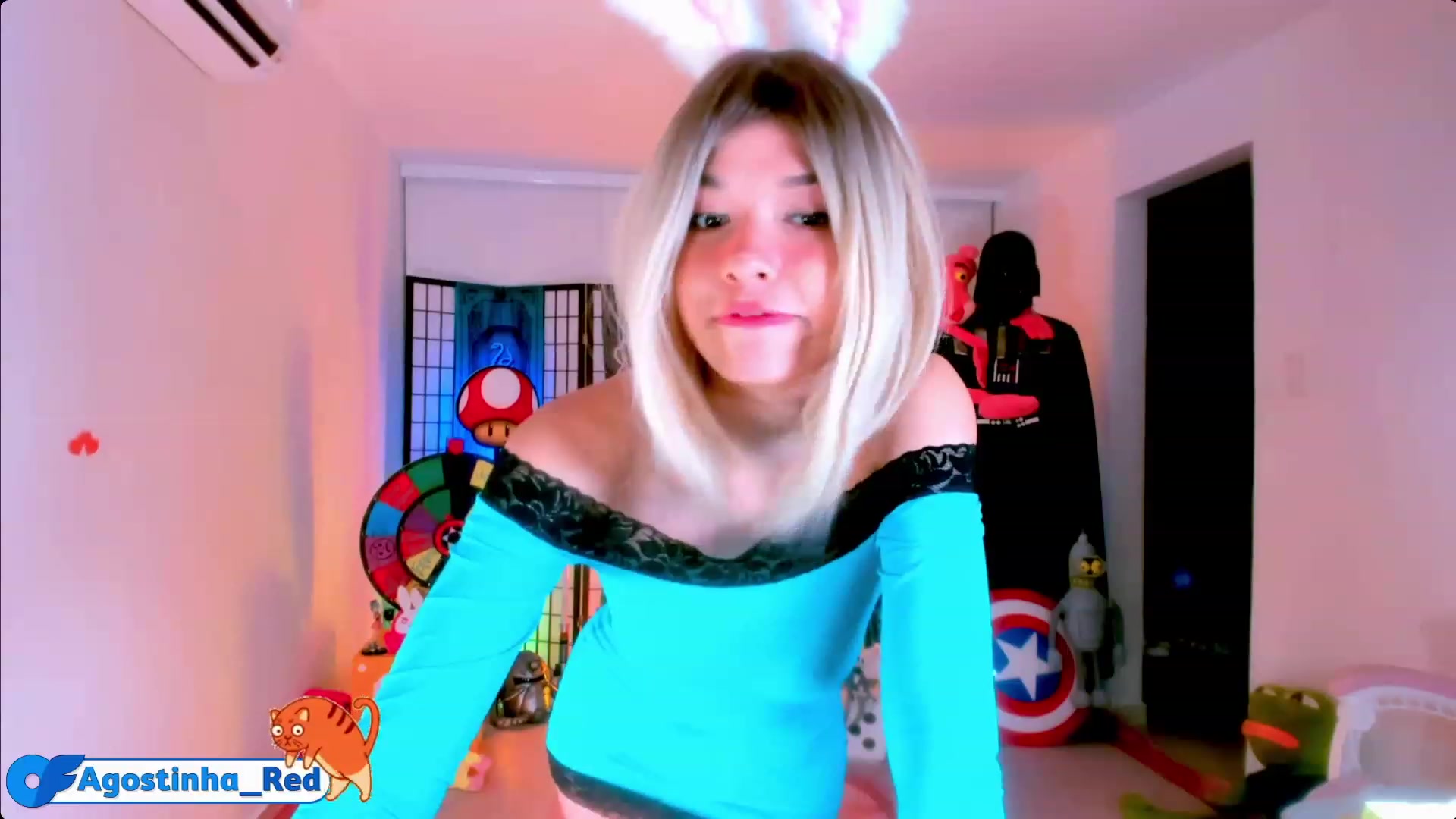 Gallery image thumbnail from Agostinha_Red's myfreecams stream on, 04/09/2023, 02:05 image 4 of 20